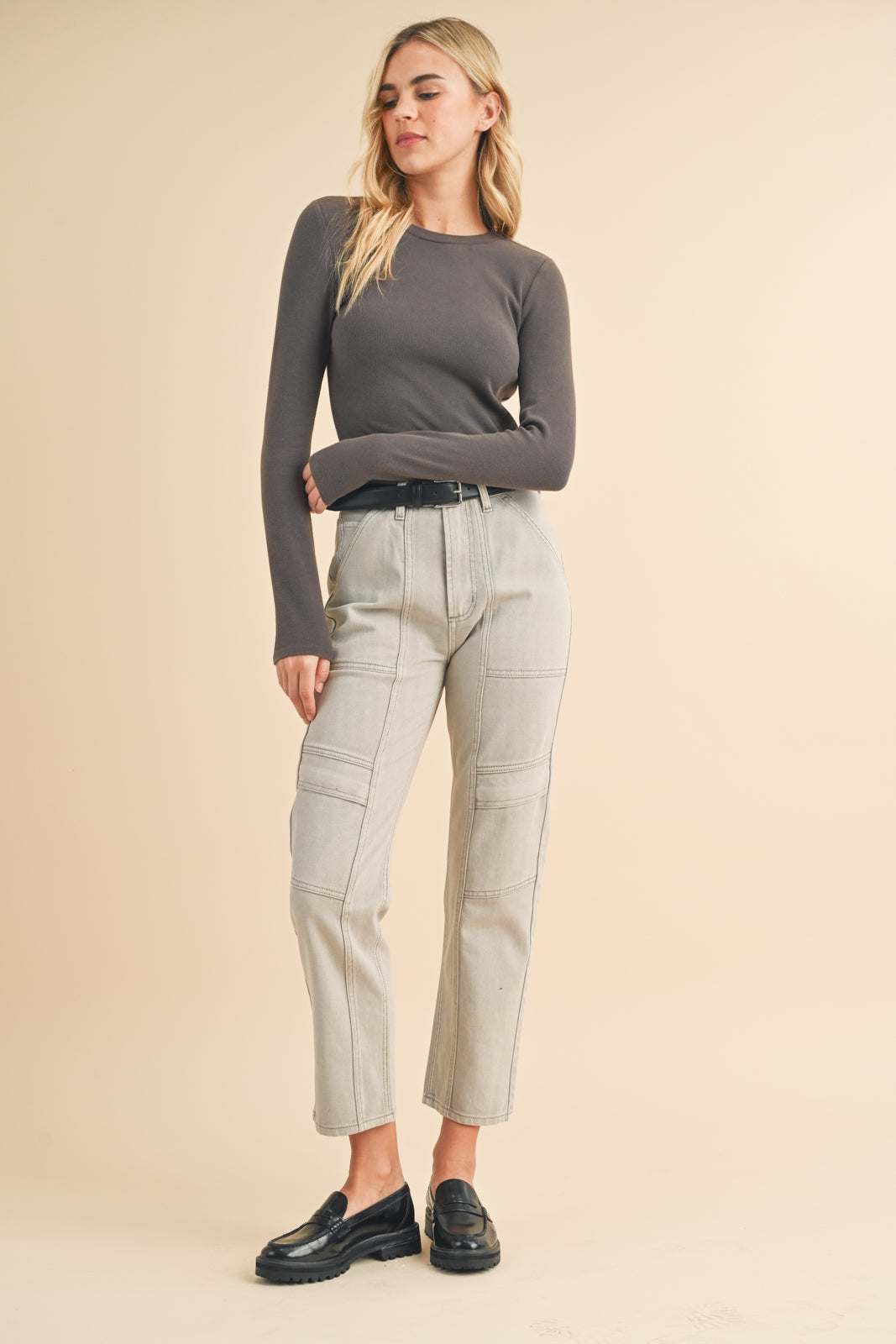 RIBBED LONG SLEEVE KNIT TOP