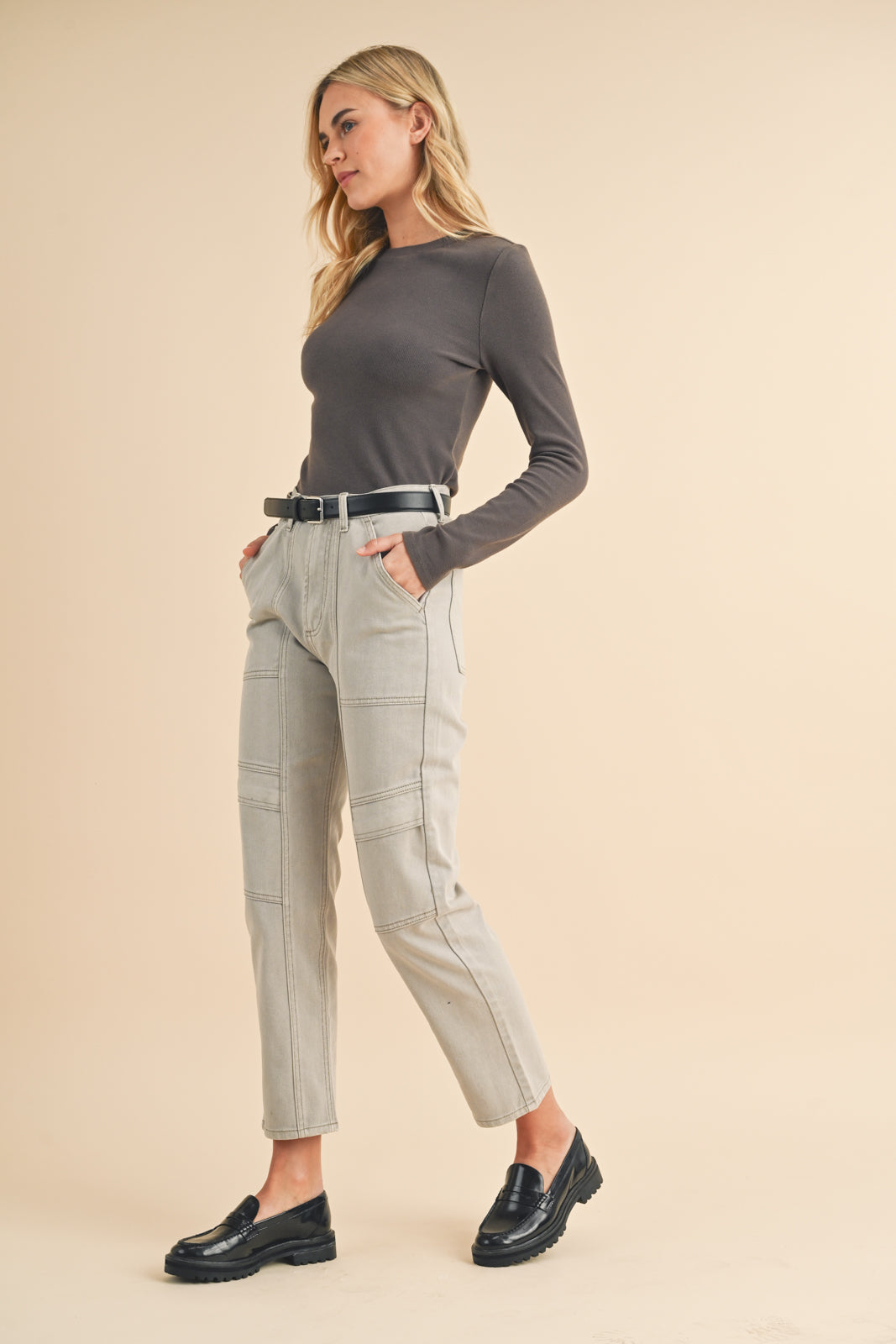RIBBED LONG SLEEVE KNIT TOP