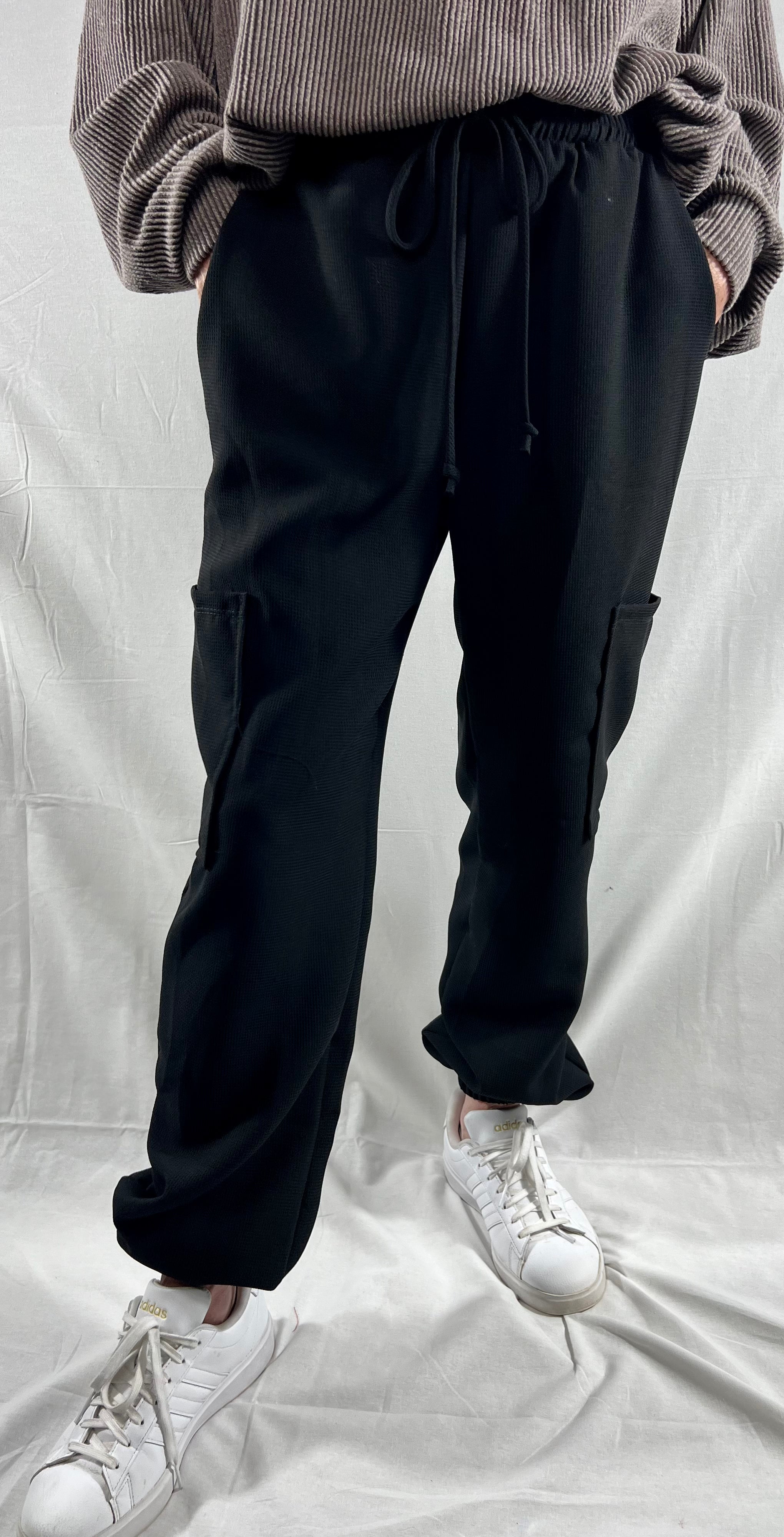 Elastic Waistband Woven Cargo Pants