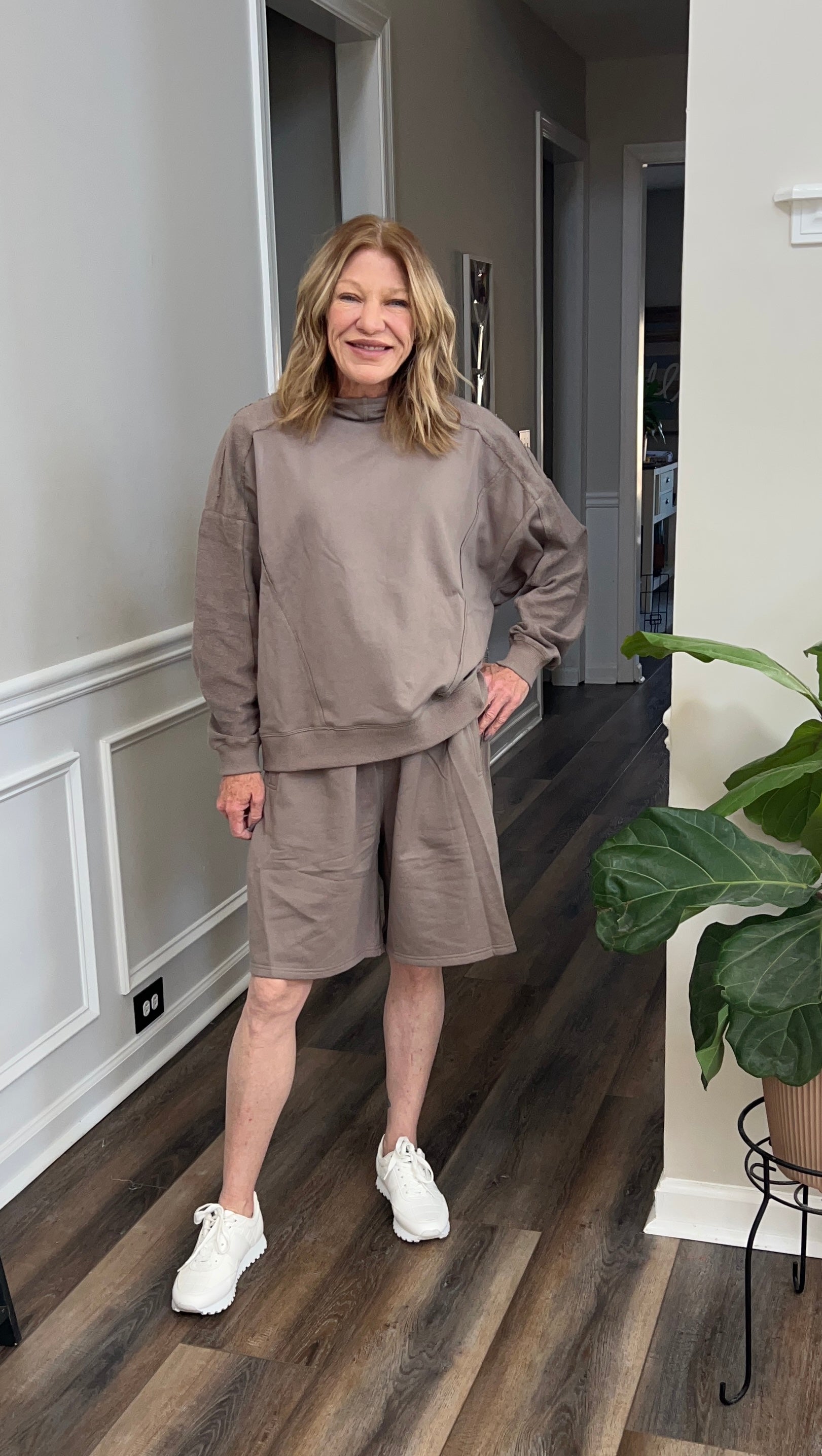 Inside out Terry Pullover in Ash Mocha