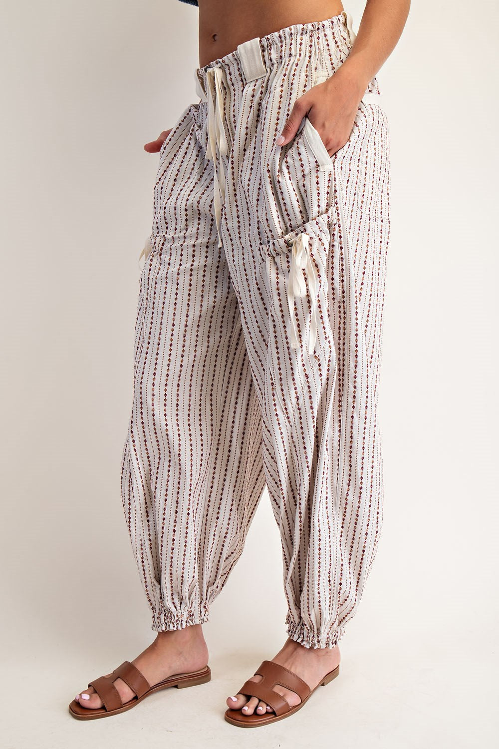 Soft Wash Diamond Print Joggers in Oatmeal