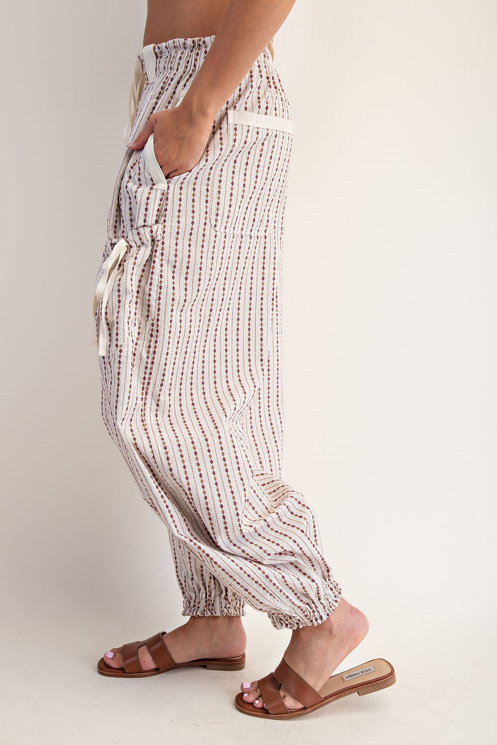 Soft Wash Diamond Print Joggers in Oatmeal