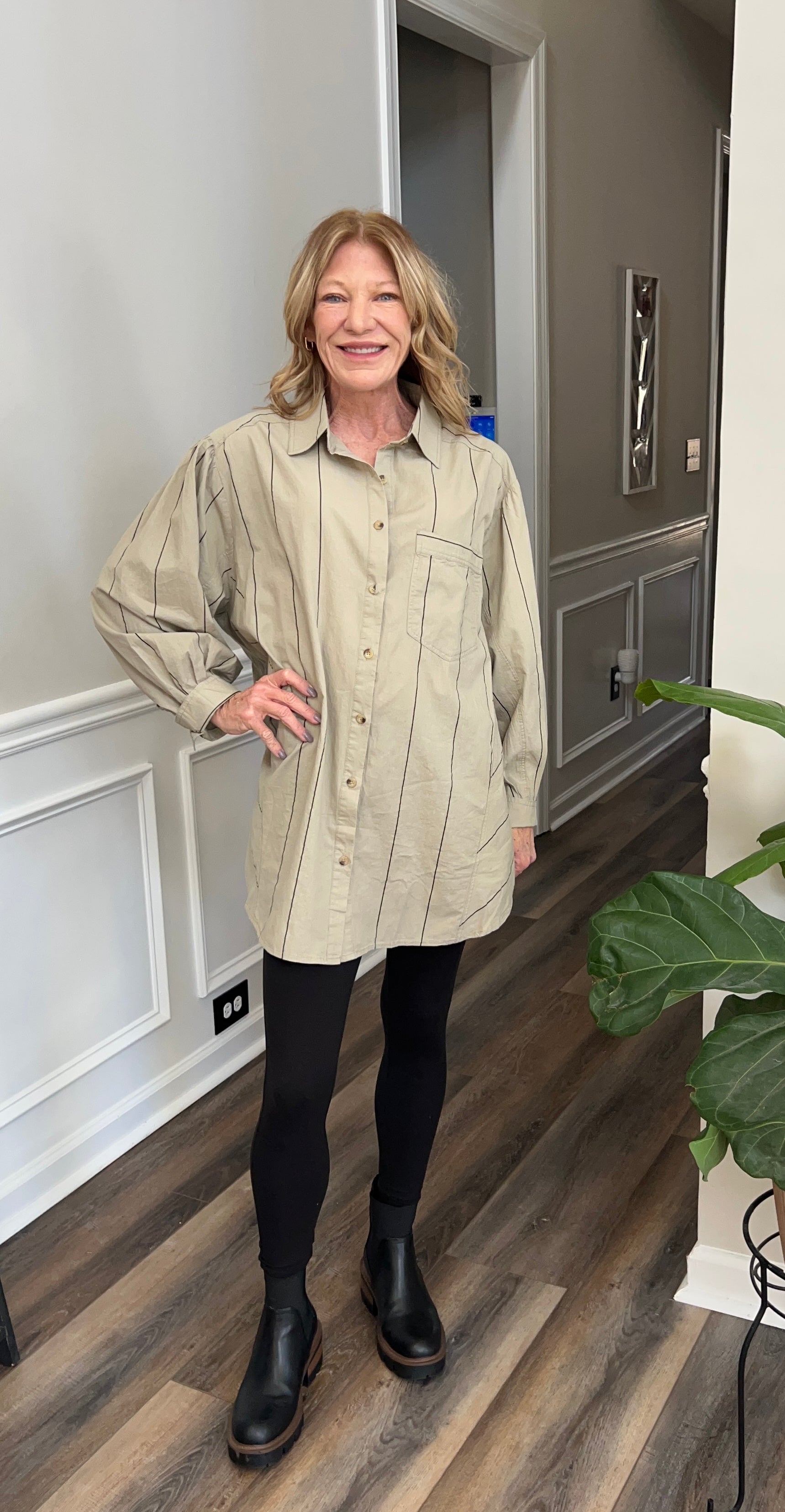 Striped Button up Collared Shirt in Coco/Black