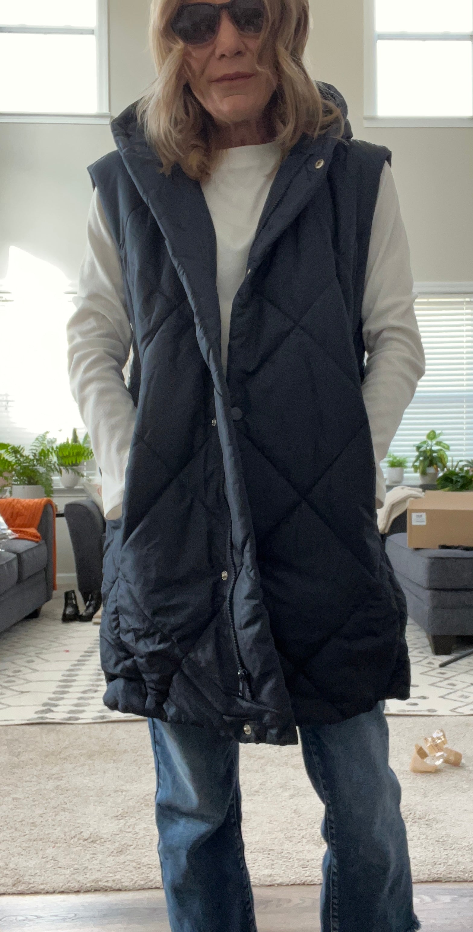 Oversized Puffer Vest in Navy
