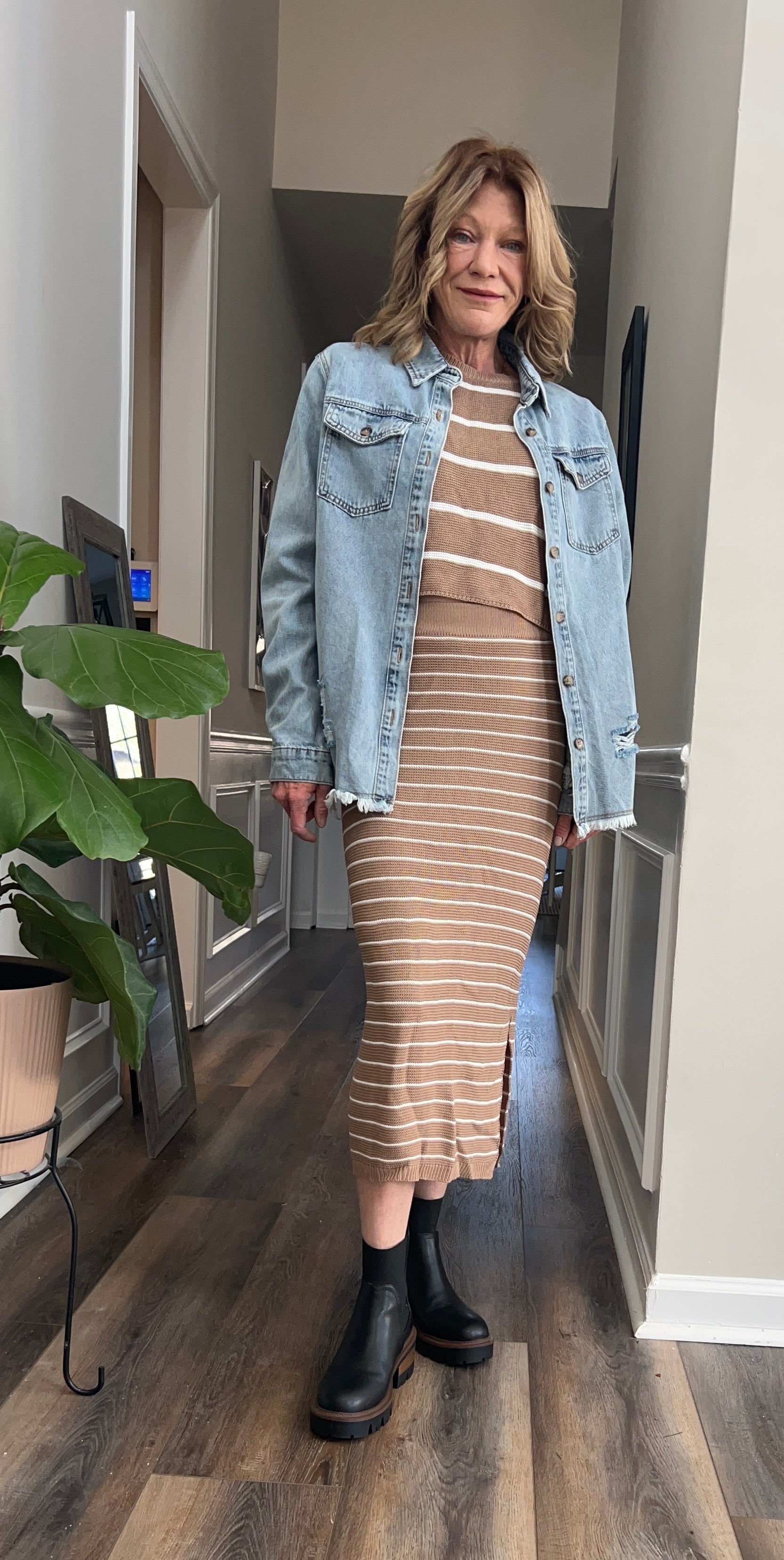 Sweater skirt set in Mushroom
