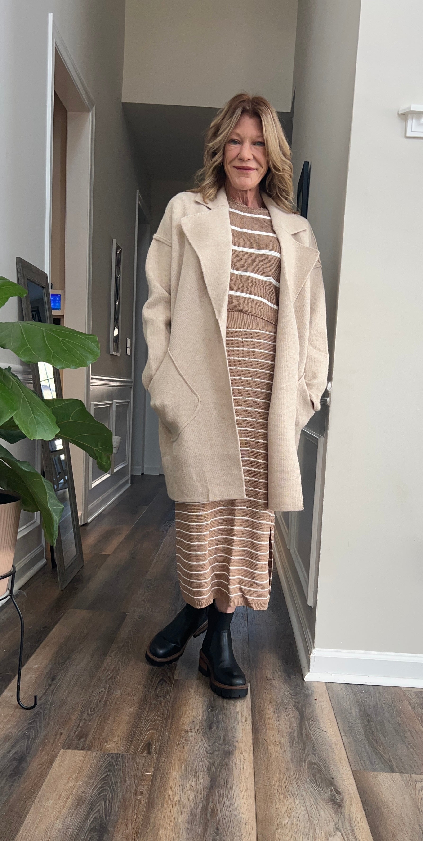 Sweater skirt set in Mushroom