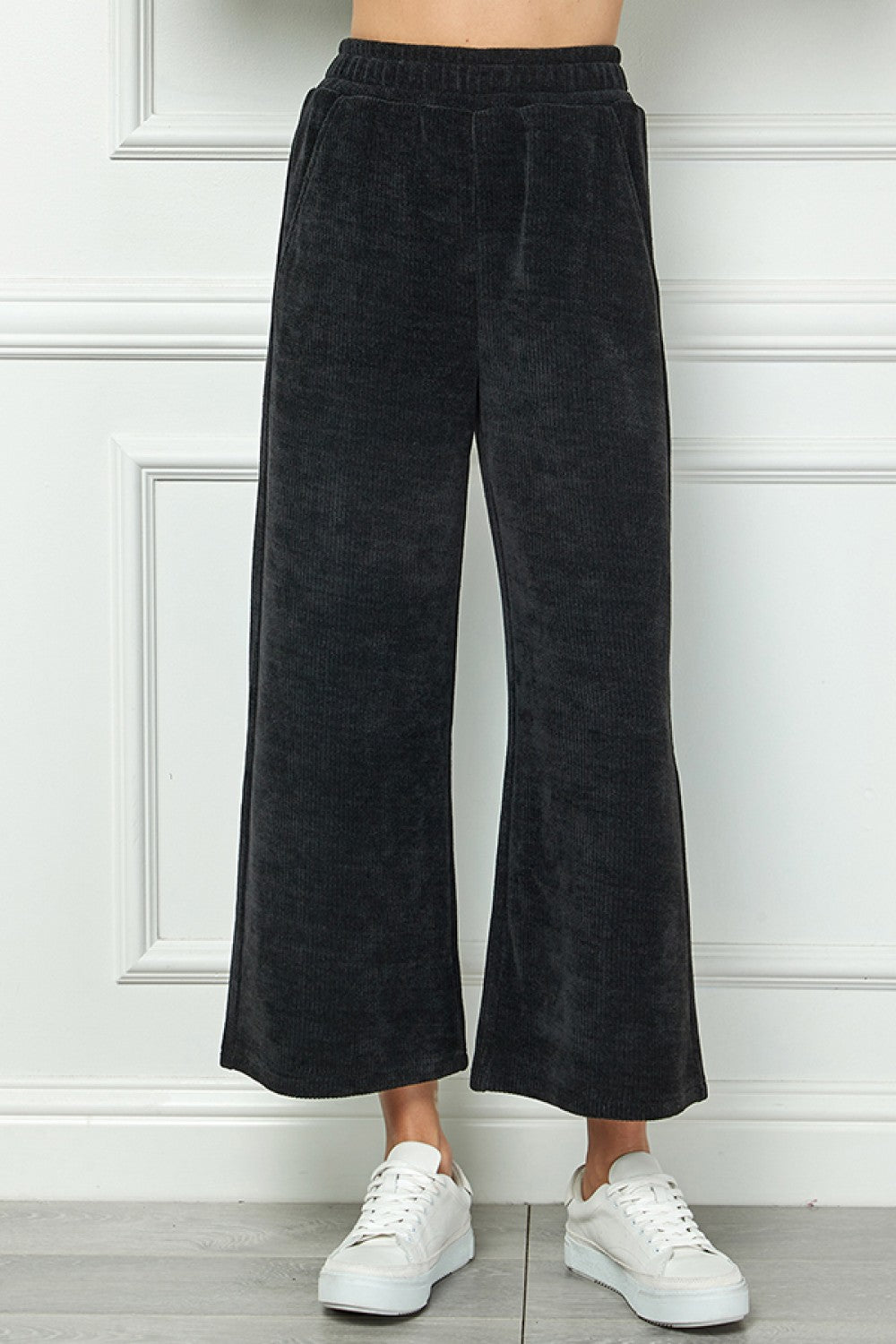 Chenille Cropped Pants