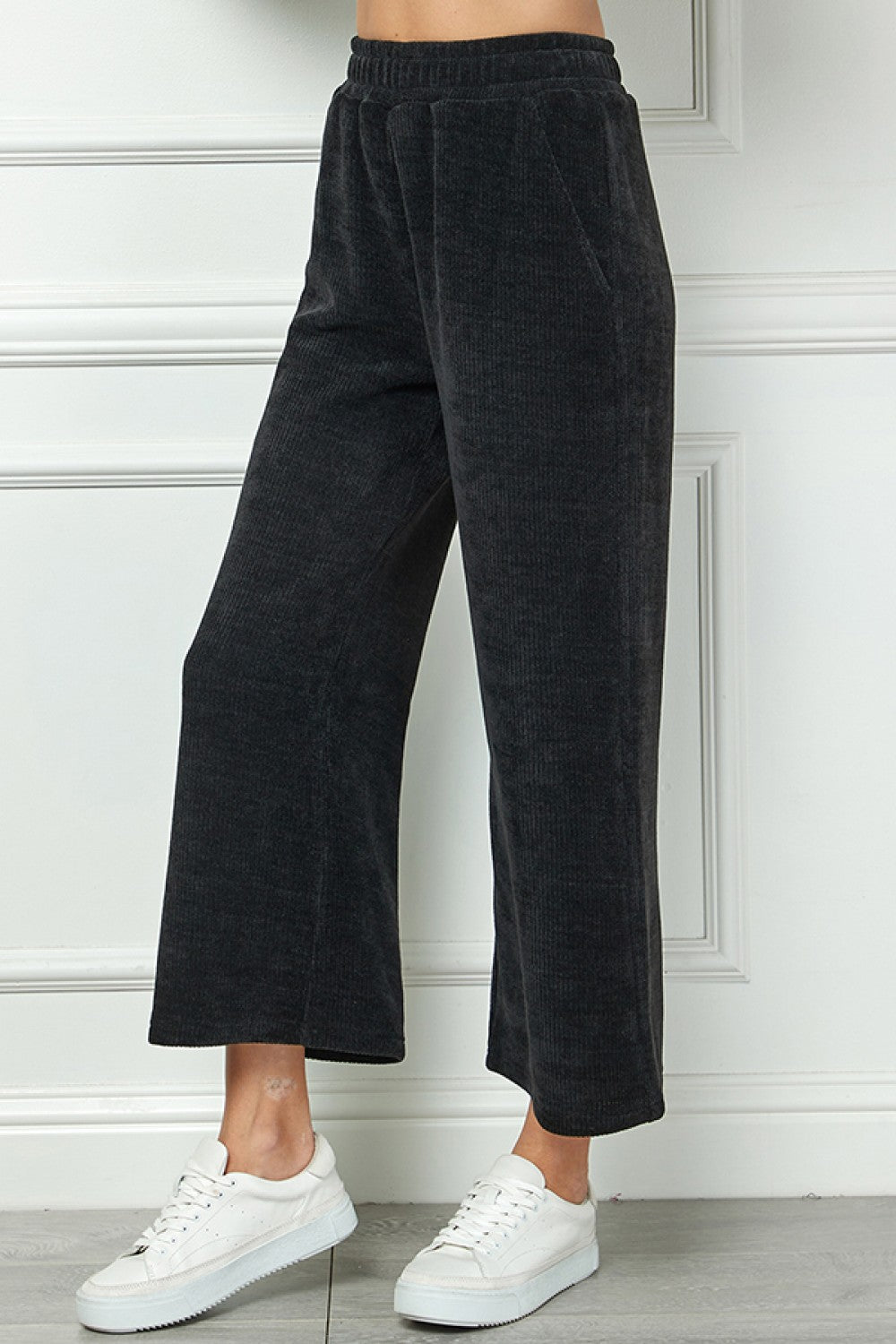 Chenille Cropped Pants