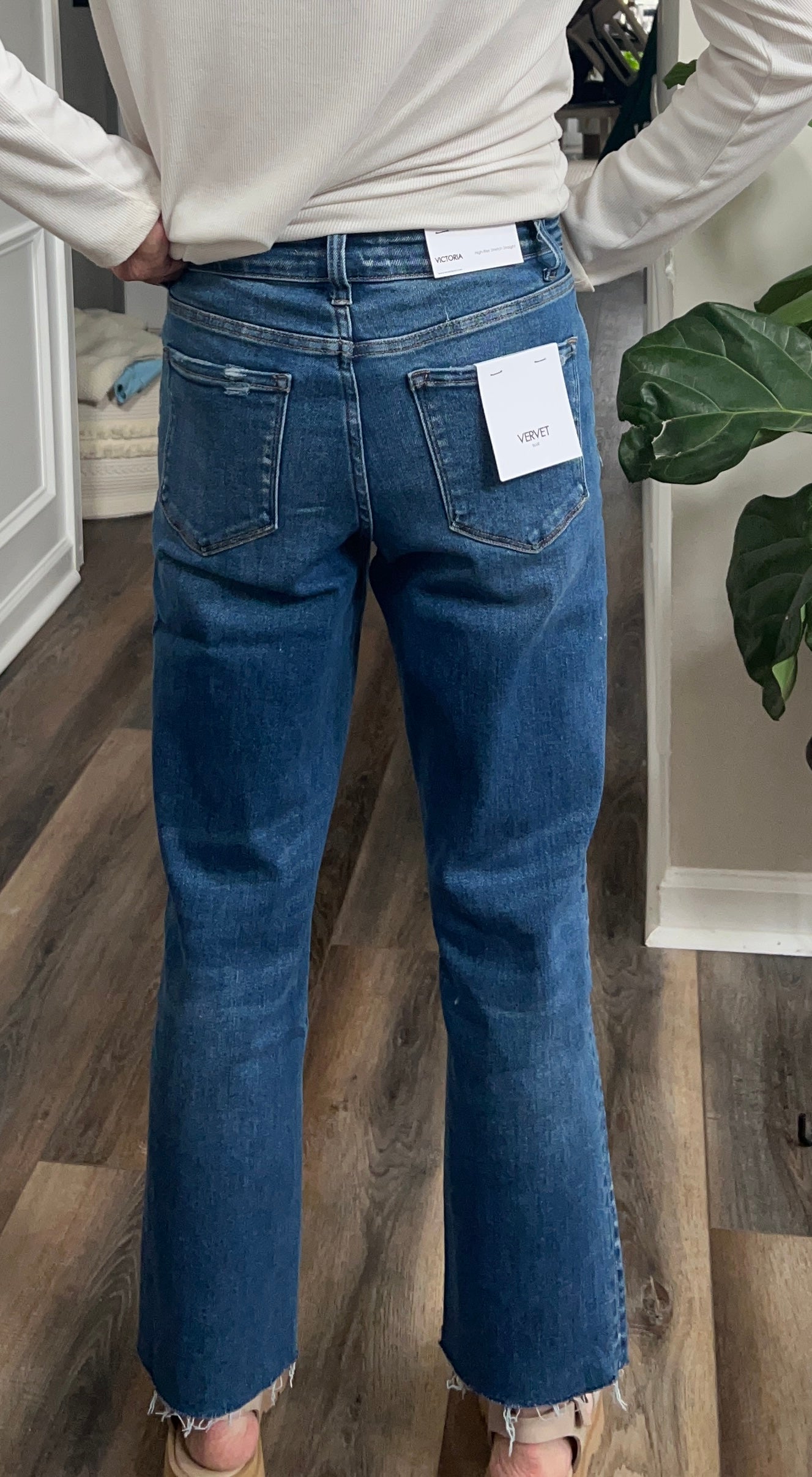 Vervet High Rise Regular Straight Jean