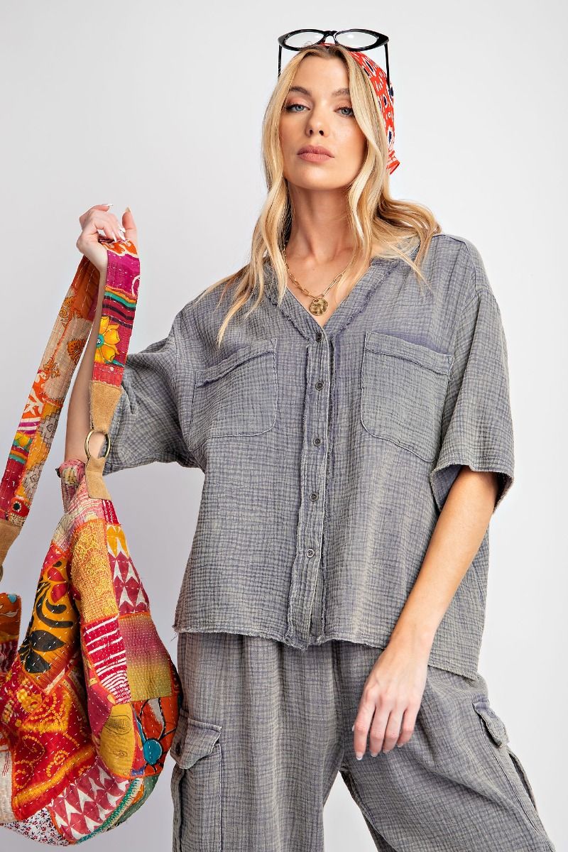 Woven top in Faded Denim