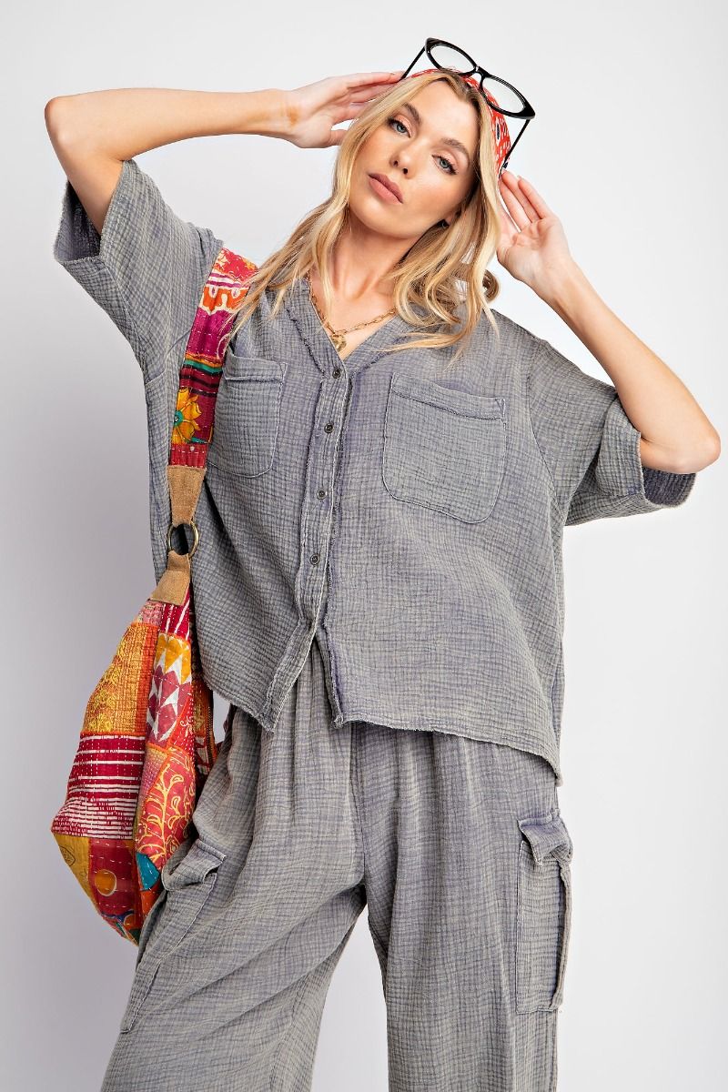 Woven top in Faded Denim