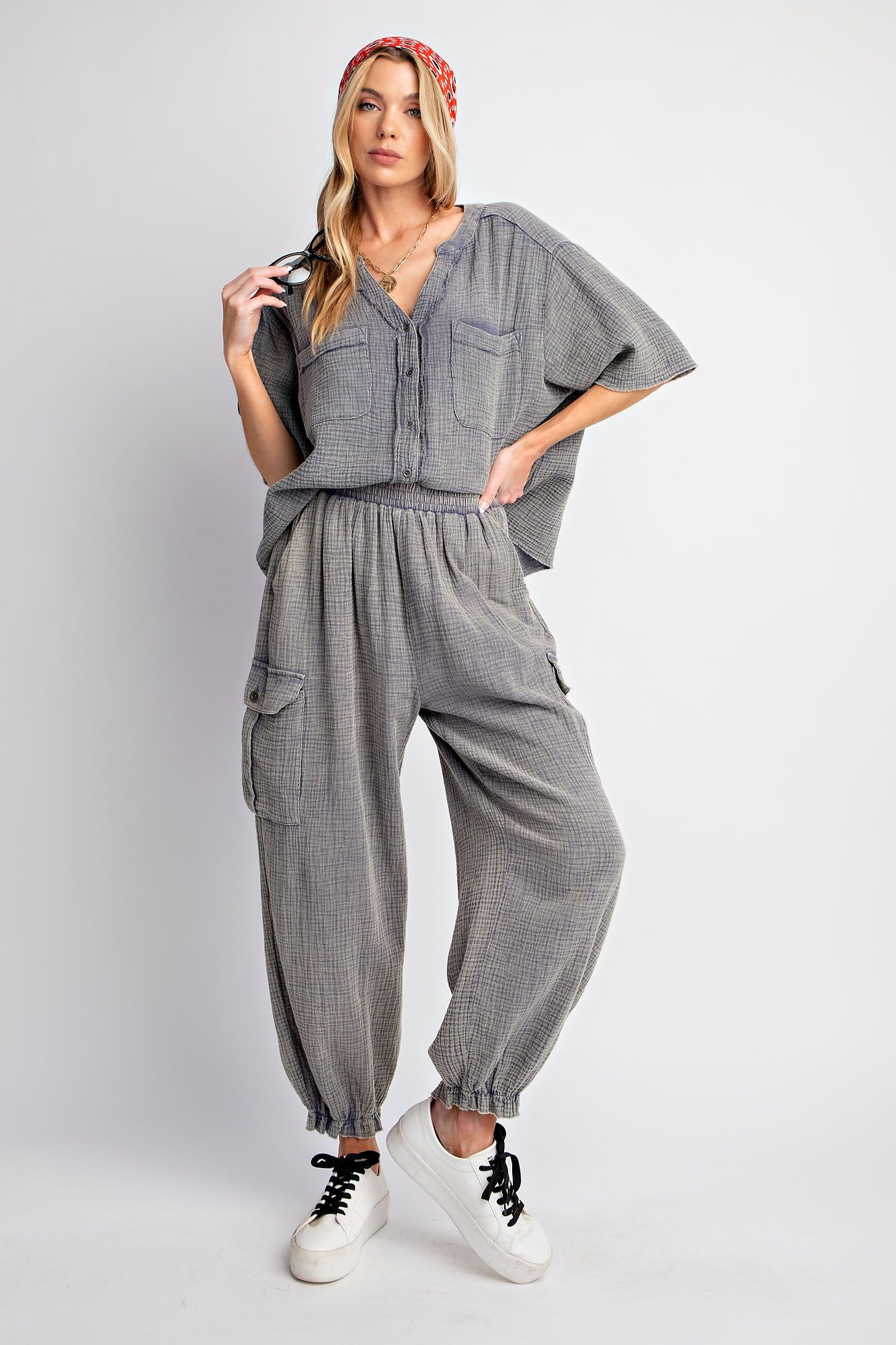 Woven top in Faded Denim
