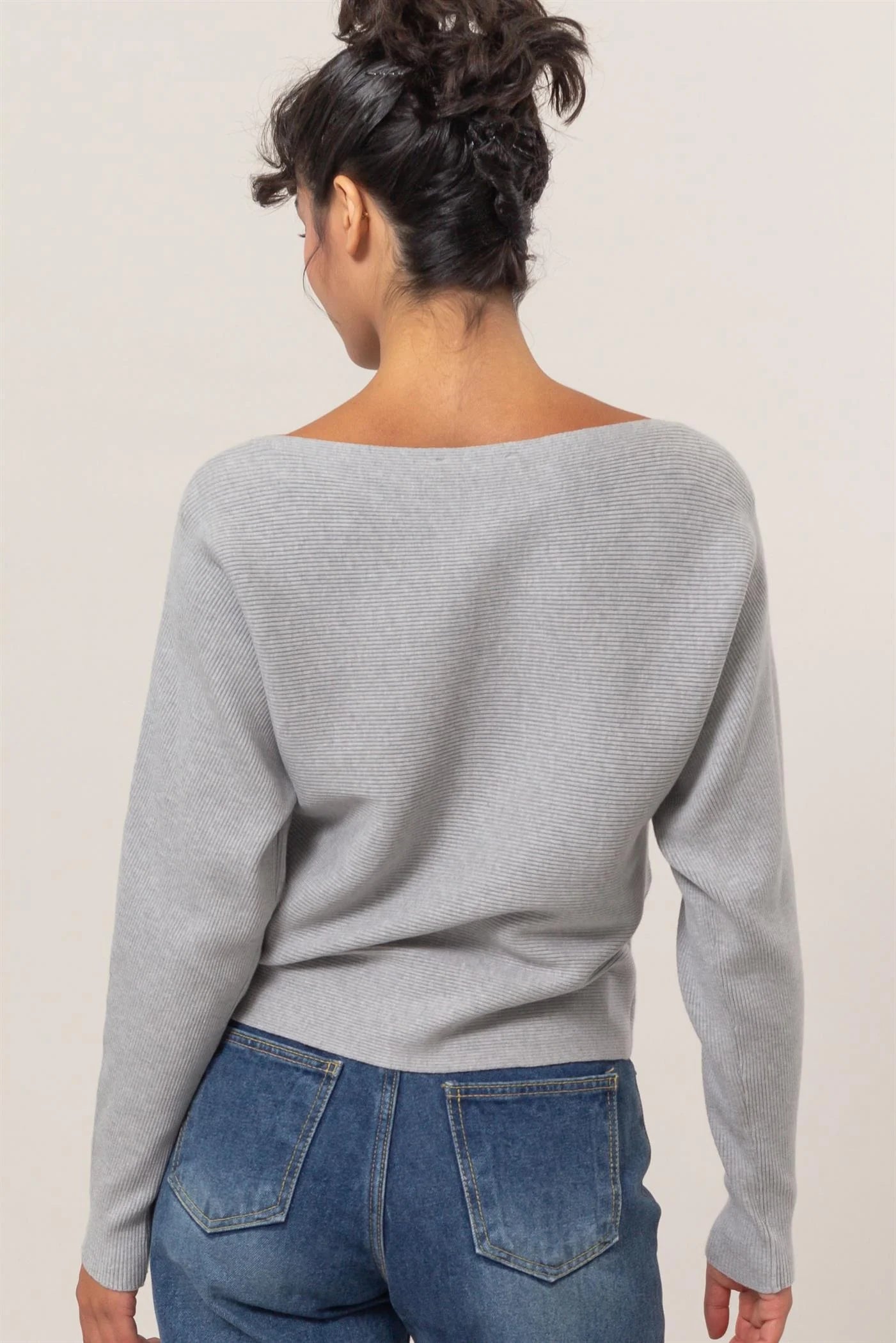 Long Sleeve Boatneck Top in Heathered Grey