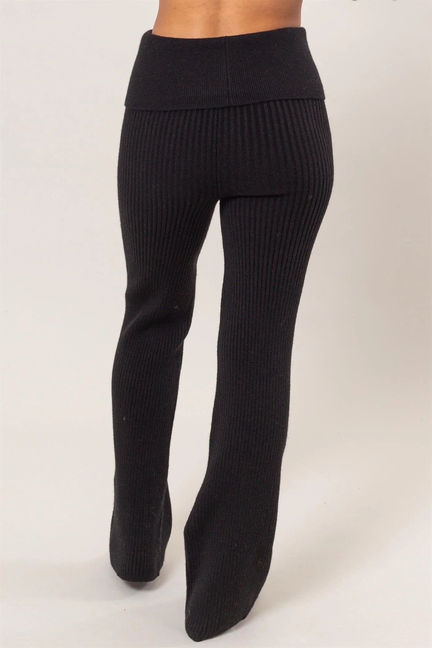 Ribbed Knit Pants in Black