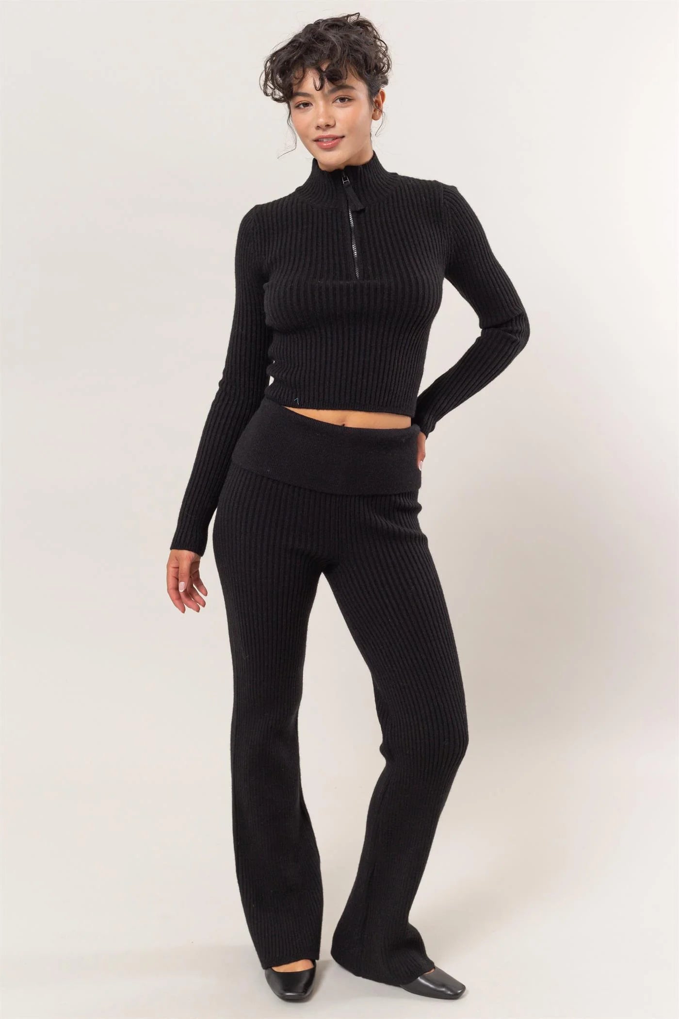 Ribbed Knit Pants in Black
