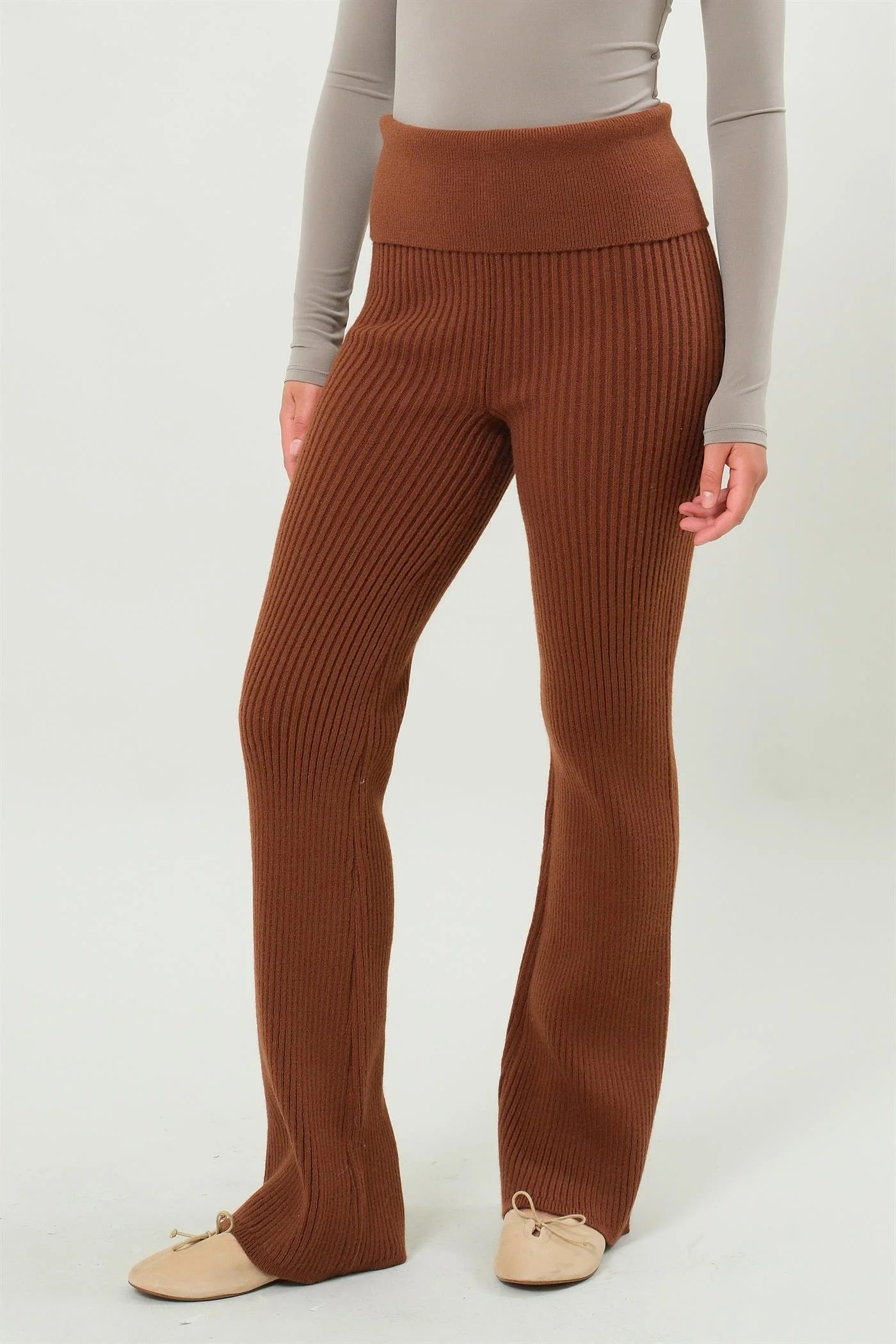 Knit Ribbed Leggings in Chestnut