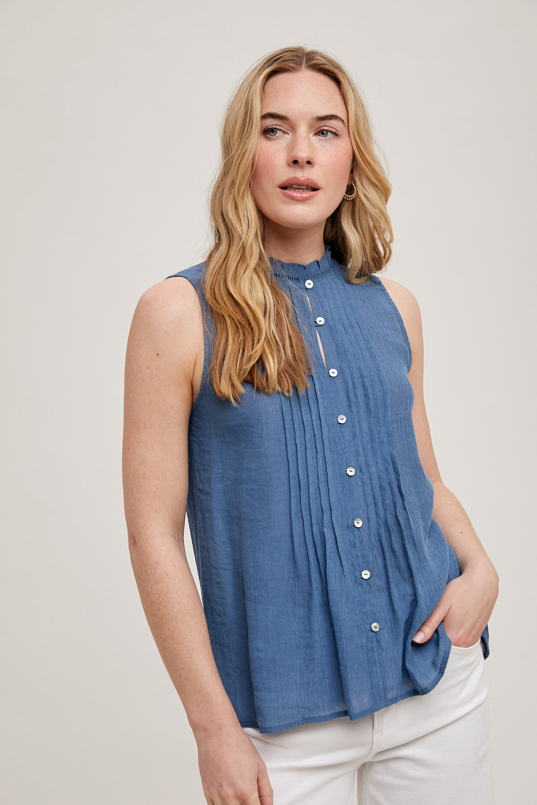 PINTUCK SLEEVELESS TOP in Blue