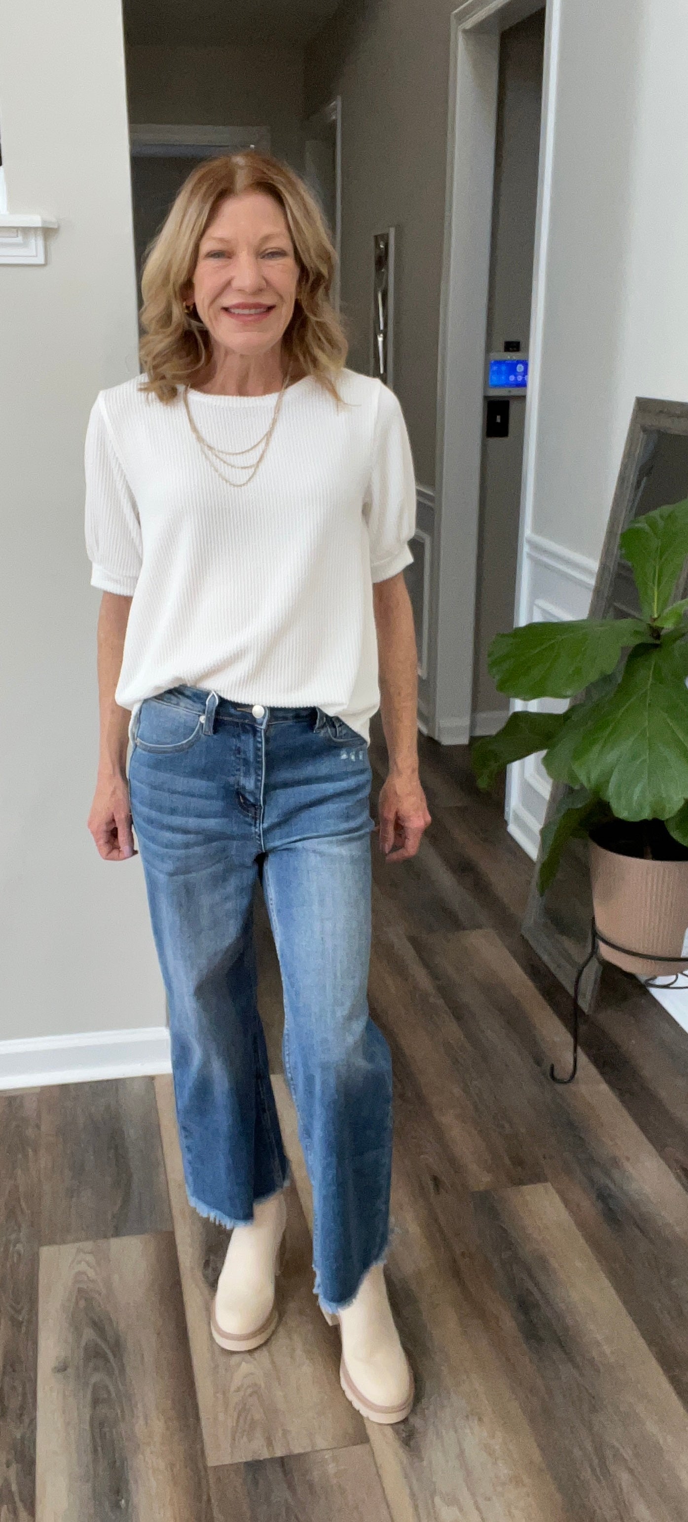 Short sleeve ribbed top in White