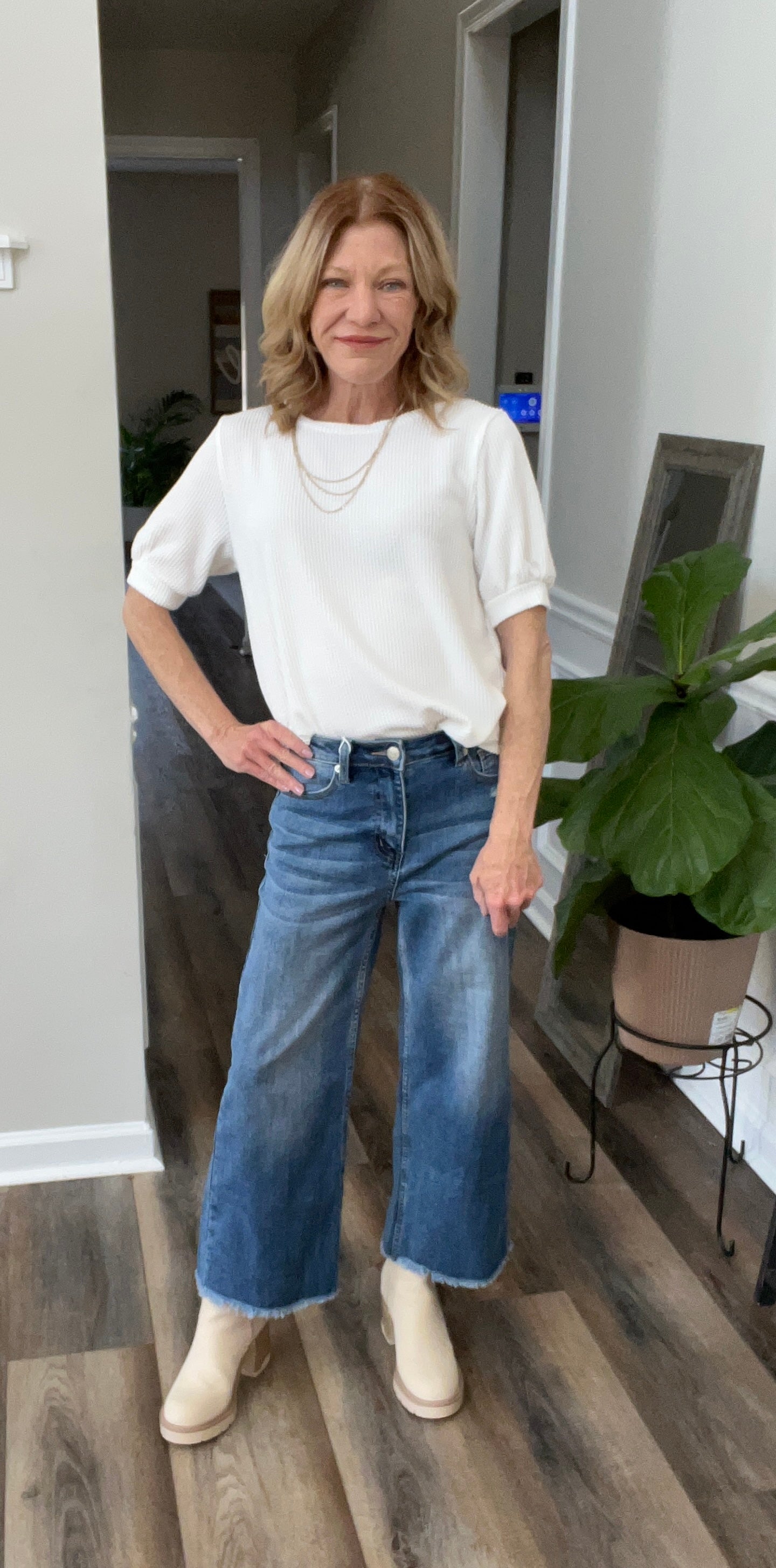 Short sleeve ribbed top in White