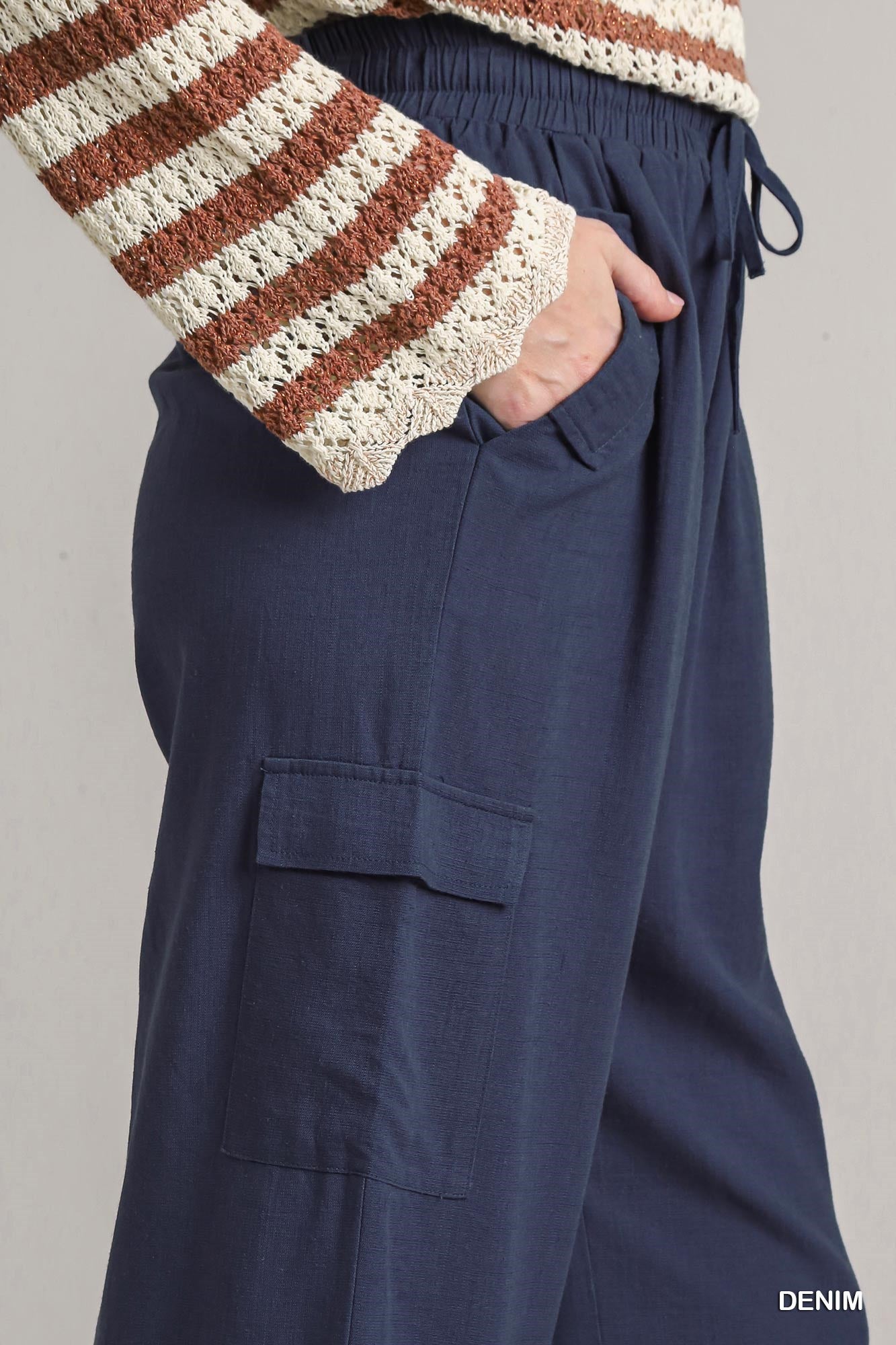 Linen Blend Cargo Pants with Frayed Hem in Navy
