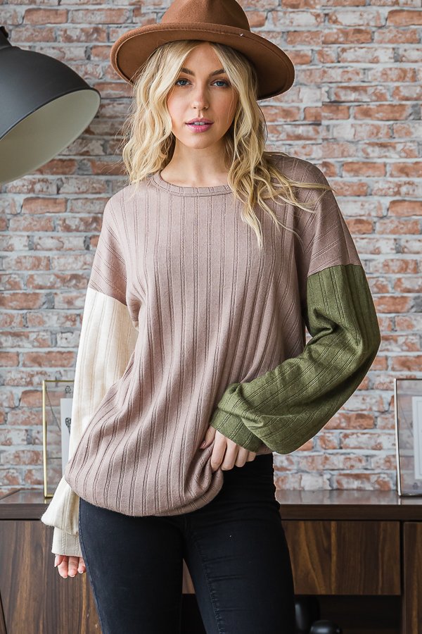 Color Block Contrast Top with Side Pocket Detail in Mocha