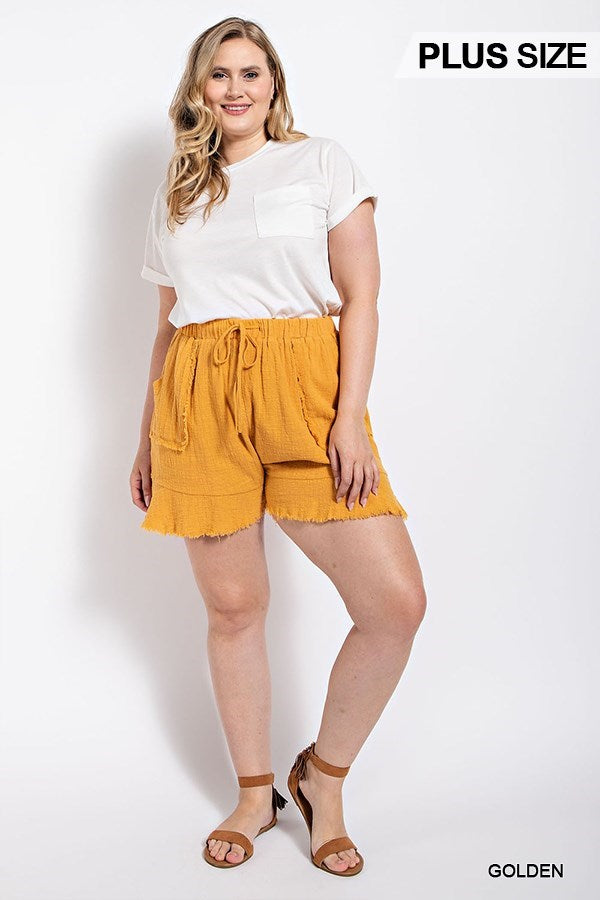 Plus Size Flutter Hem patch pocket shorts