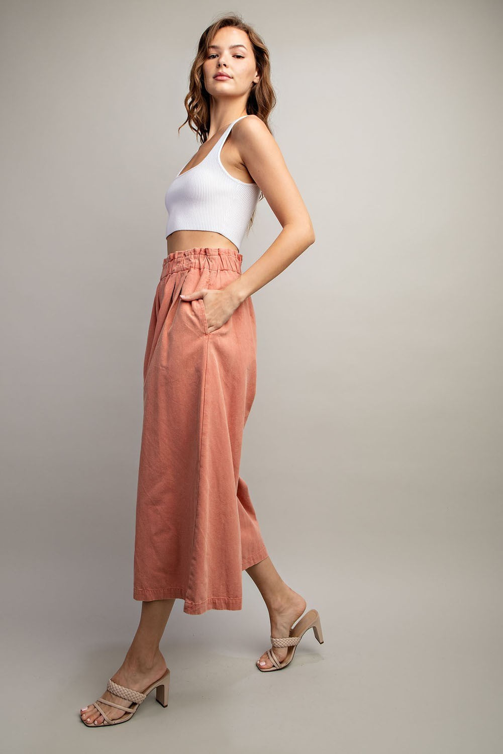Cropped Pants in Smoky Salmon
