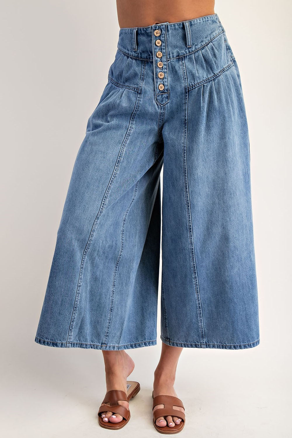 Crop Flair Pants with Pleat Detail