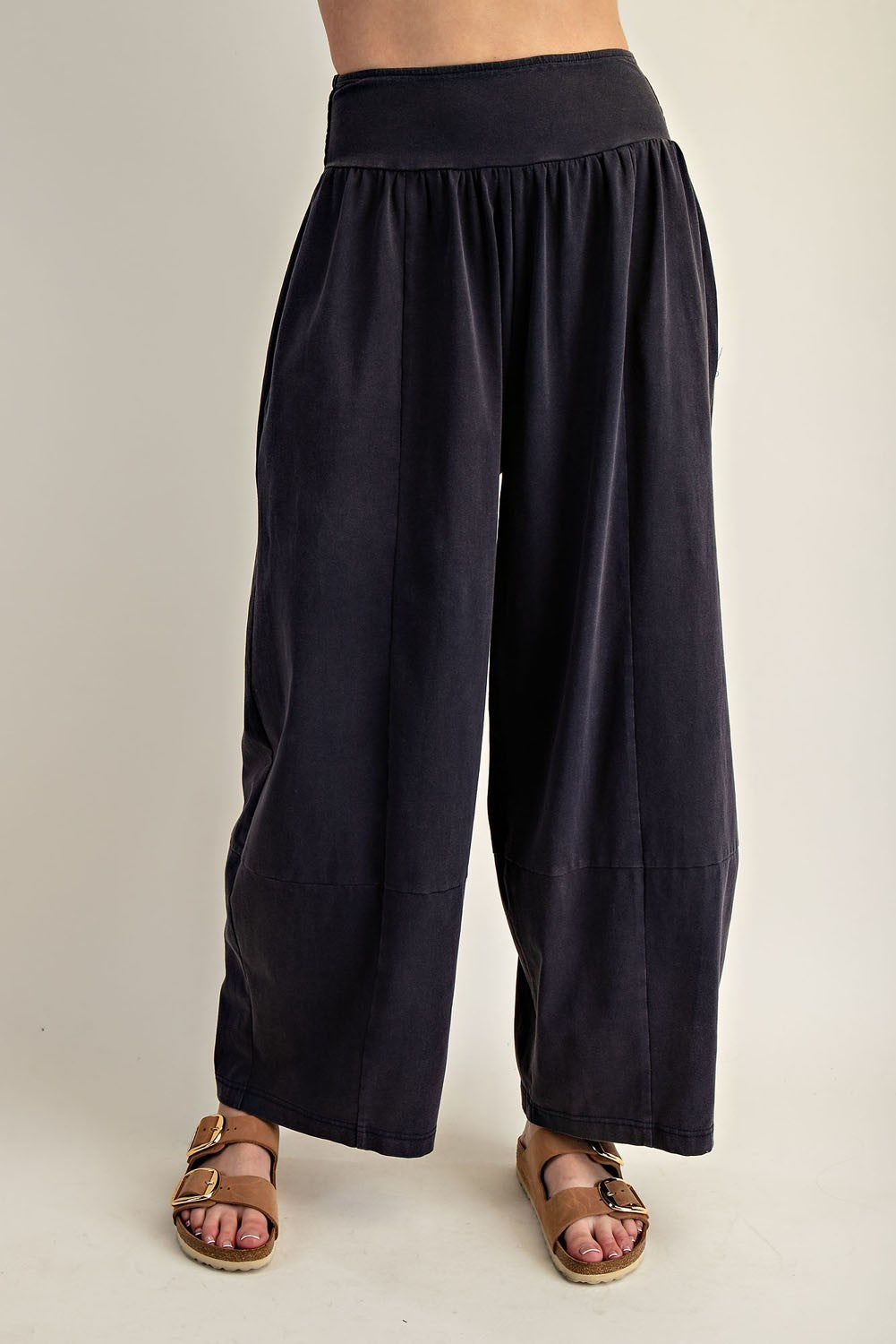 Mineral Wash Crop Pant Set in Ash Black