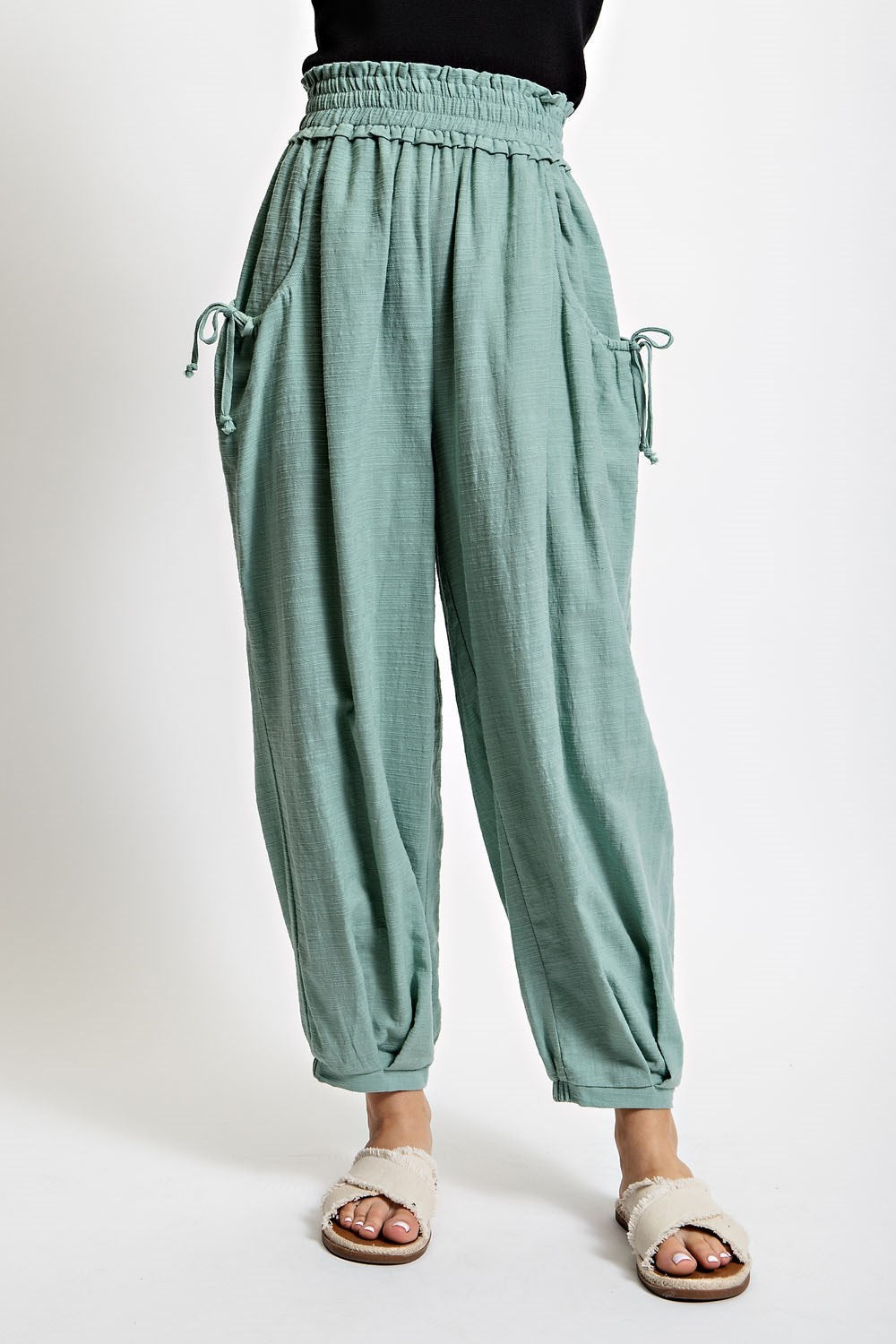 Voluminous Relaxed fit pant in Mint