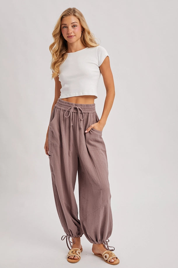 Gauze Joggers in Mushroom