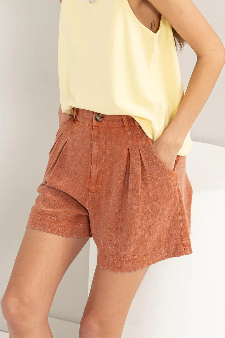 Linen Shorts in Baked Clay