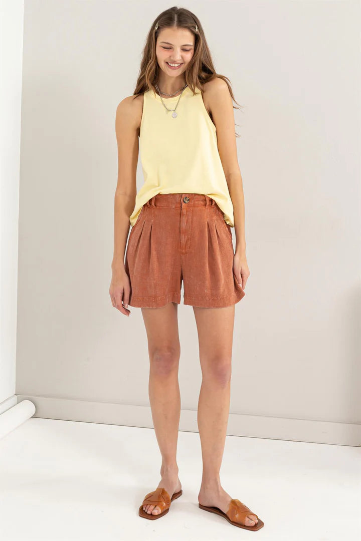 Linen Shorts in Baked Clay