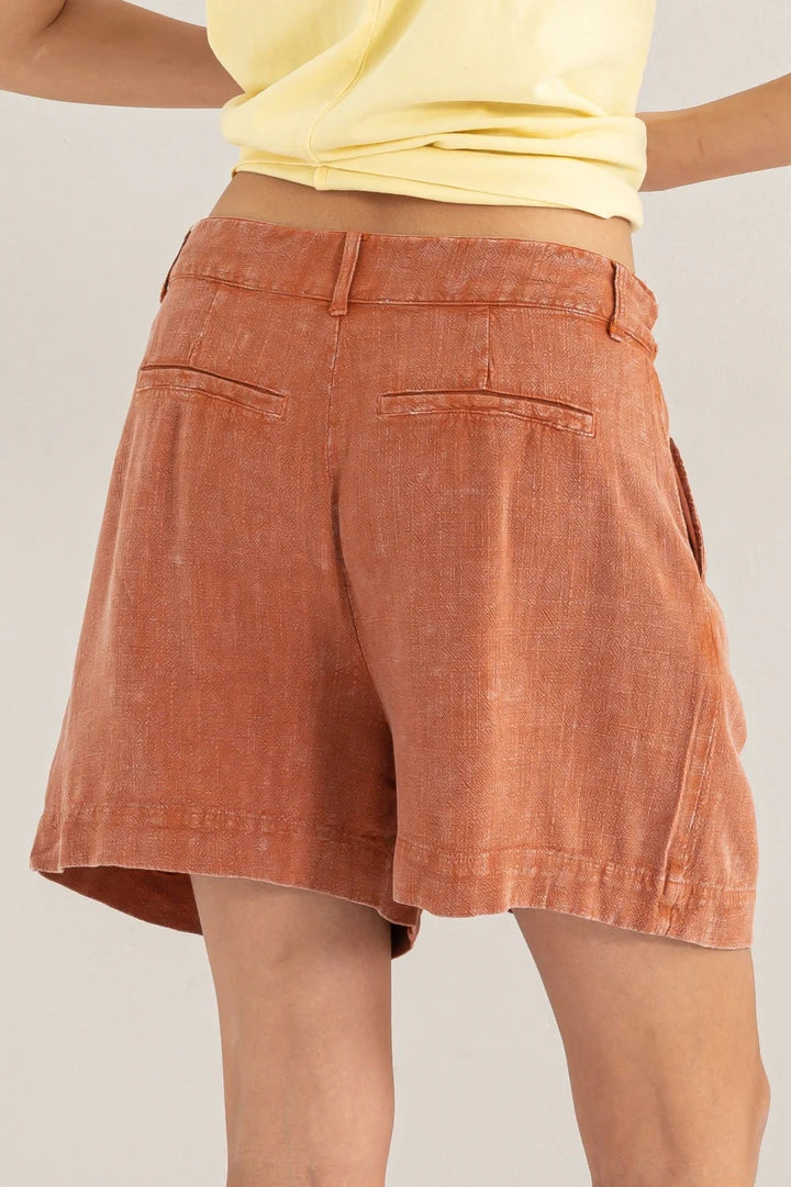 Linen Shorts in Baked Clay