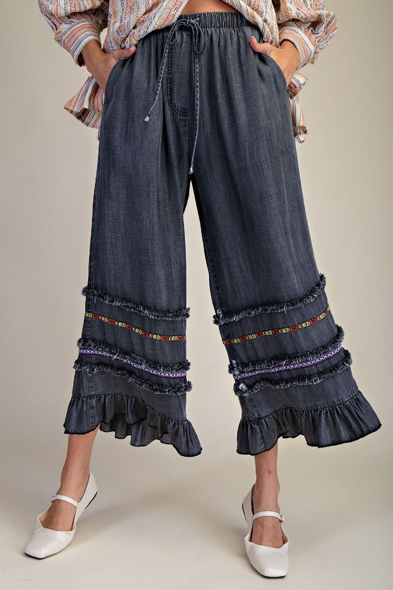 Ruffled Bottom Chambray Pants