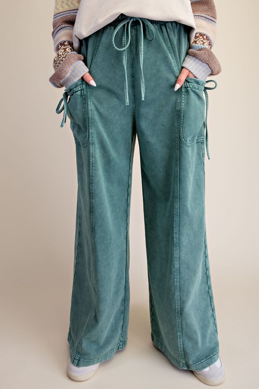 French Terry Wide Leg Cargo Pants in Pine Green