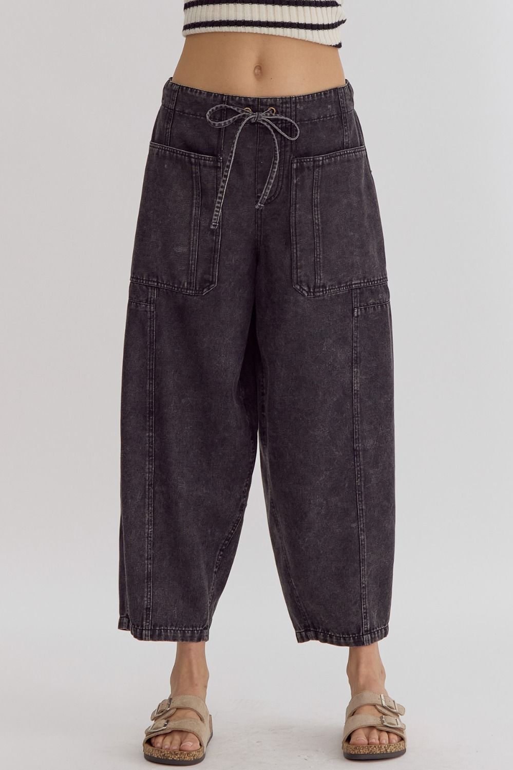 Mid-Rise Utility Pans in Black by Entro