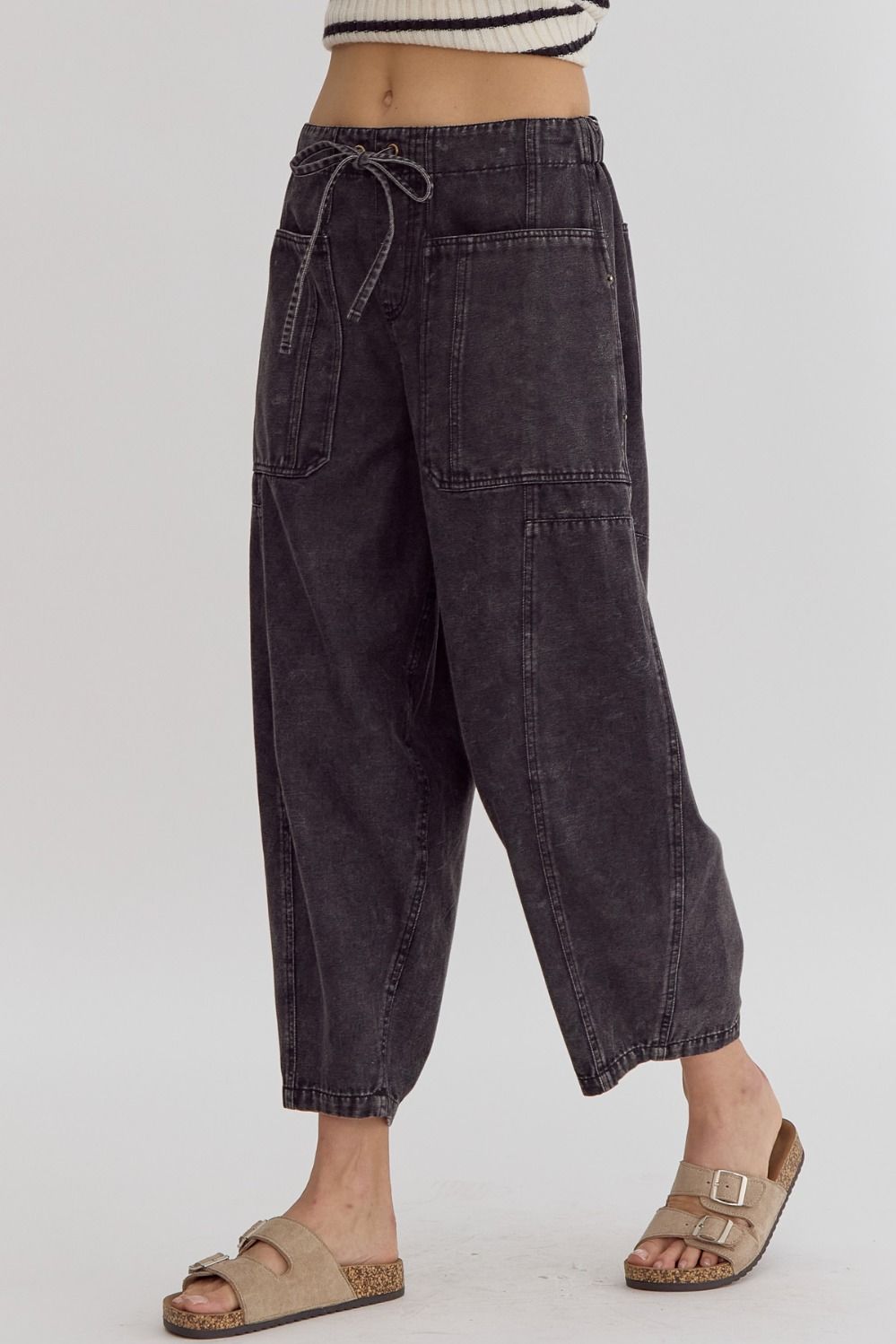 Mid-Rise Utility Pans in Black by Entro