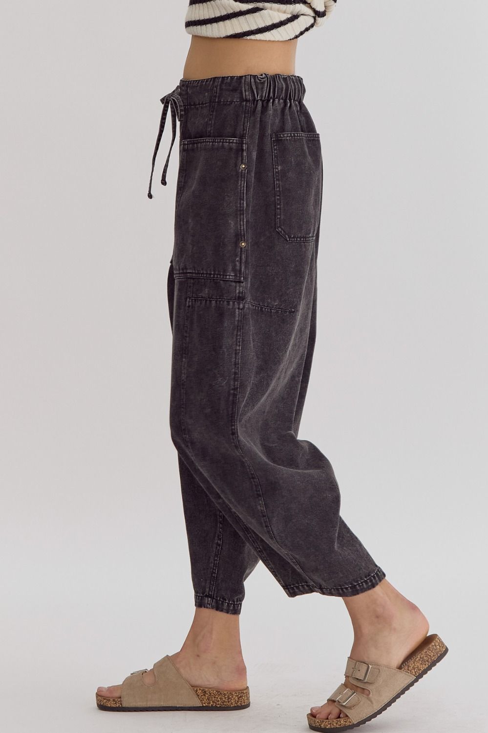 Mid-Rise Utility Pans in Black by Entro