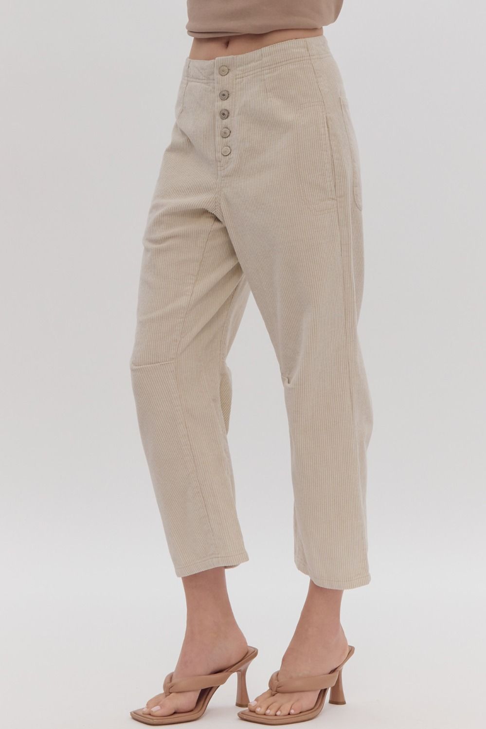 Corduroy Barrel Mid-Rise Jeans in Sand