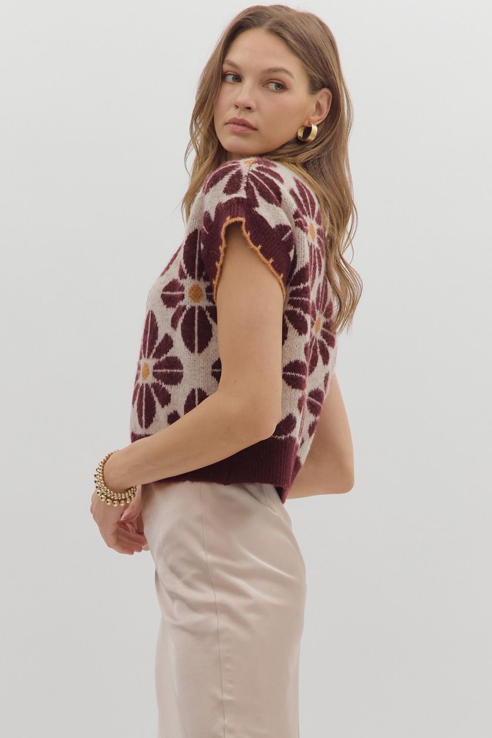 Floral Pullover in Wine