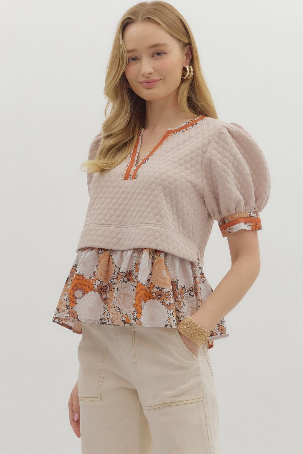 Textured Puff Sleeve Floral Top