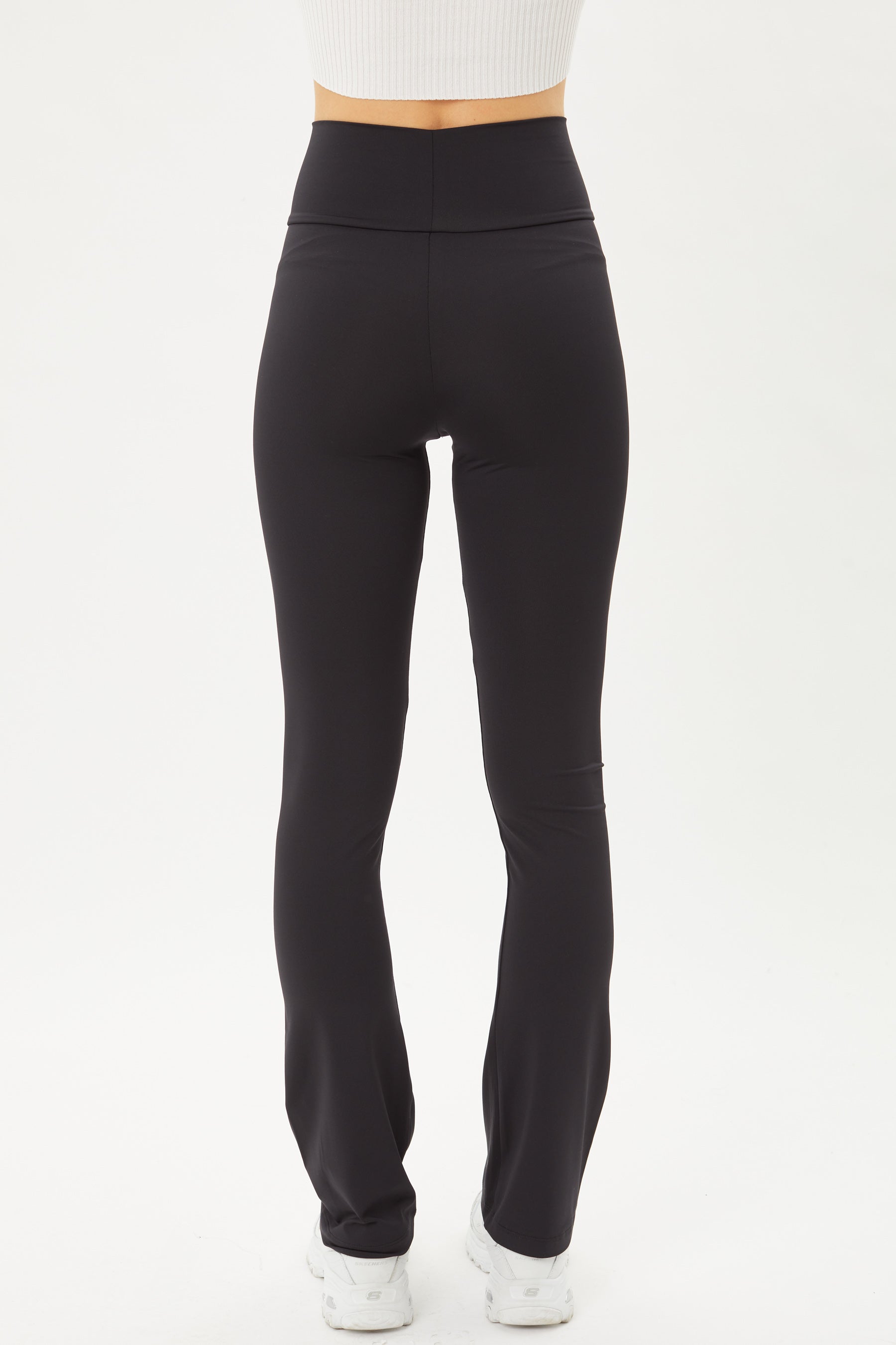 Highwaisted flared leggings