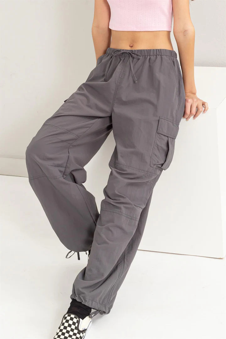Mid Rise Parachute Cargo Pants in Gray