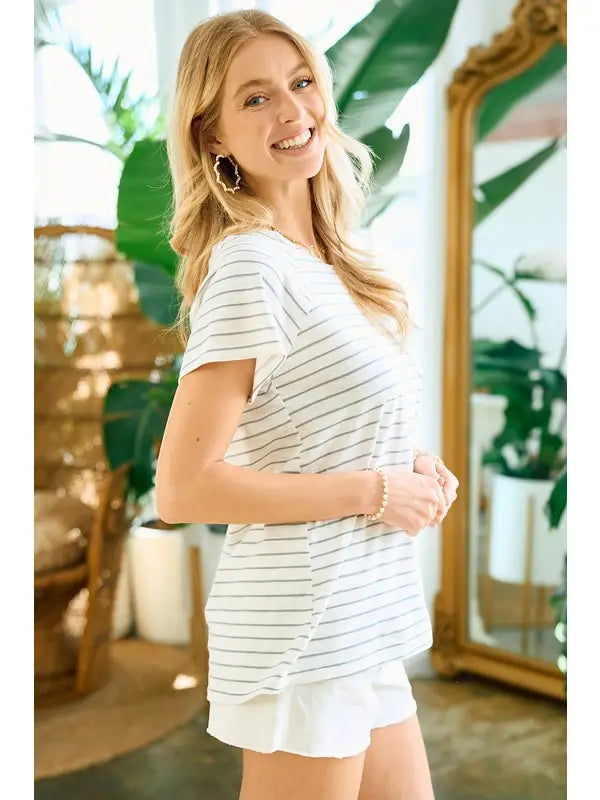 Pleated Back Raglan Striped tee in Seafoam