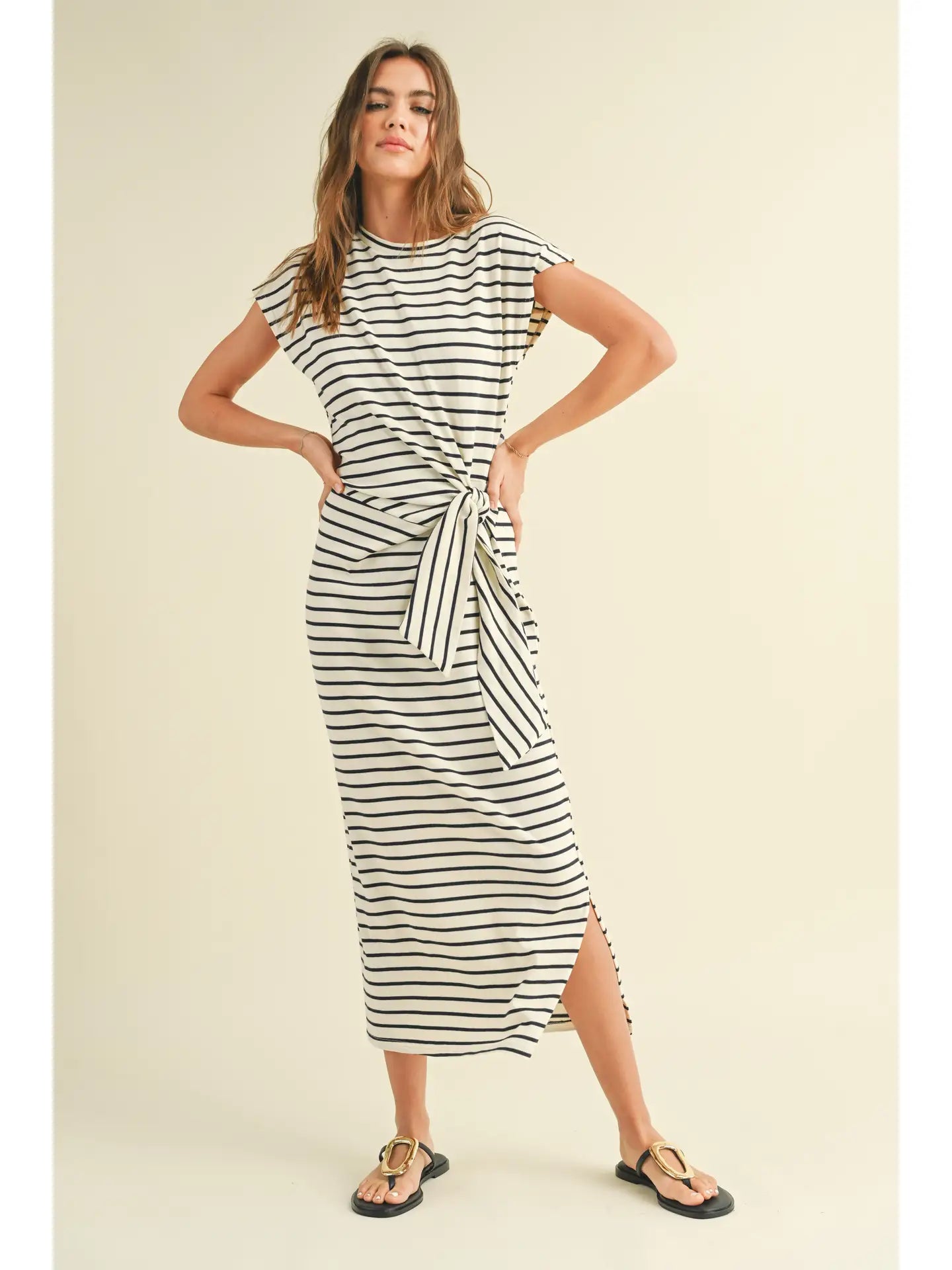 STRIPE PATTERN KNOT DETAIL DRESS in White/ Navy