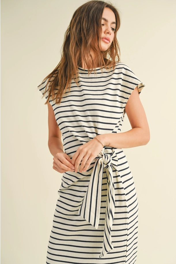 STRIPE PATTERN KNOT DETAIL DRESS in White/ Navy