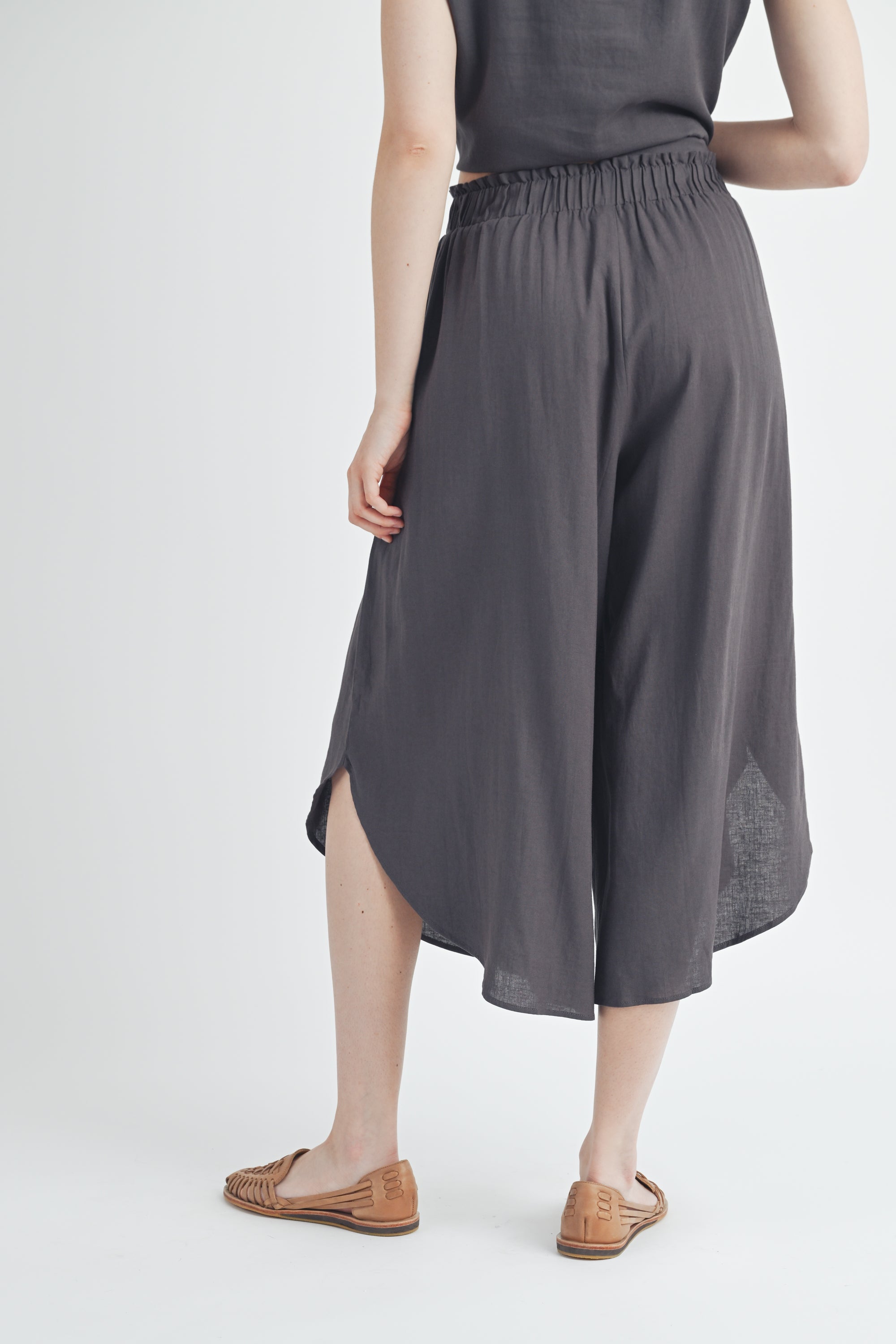 Linen Wide Leg Pants in Truffle