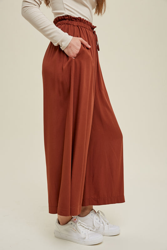 Wide Leg Paperbag Pants in Burlwood