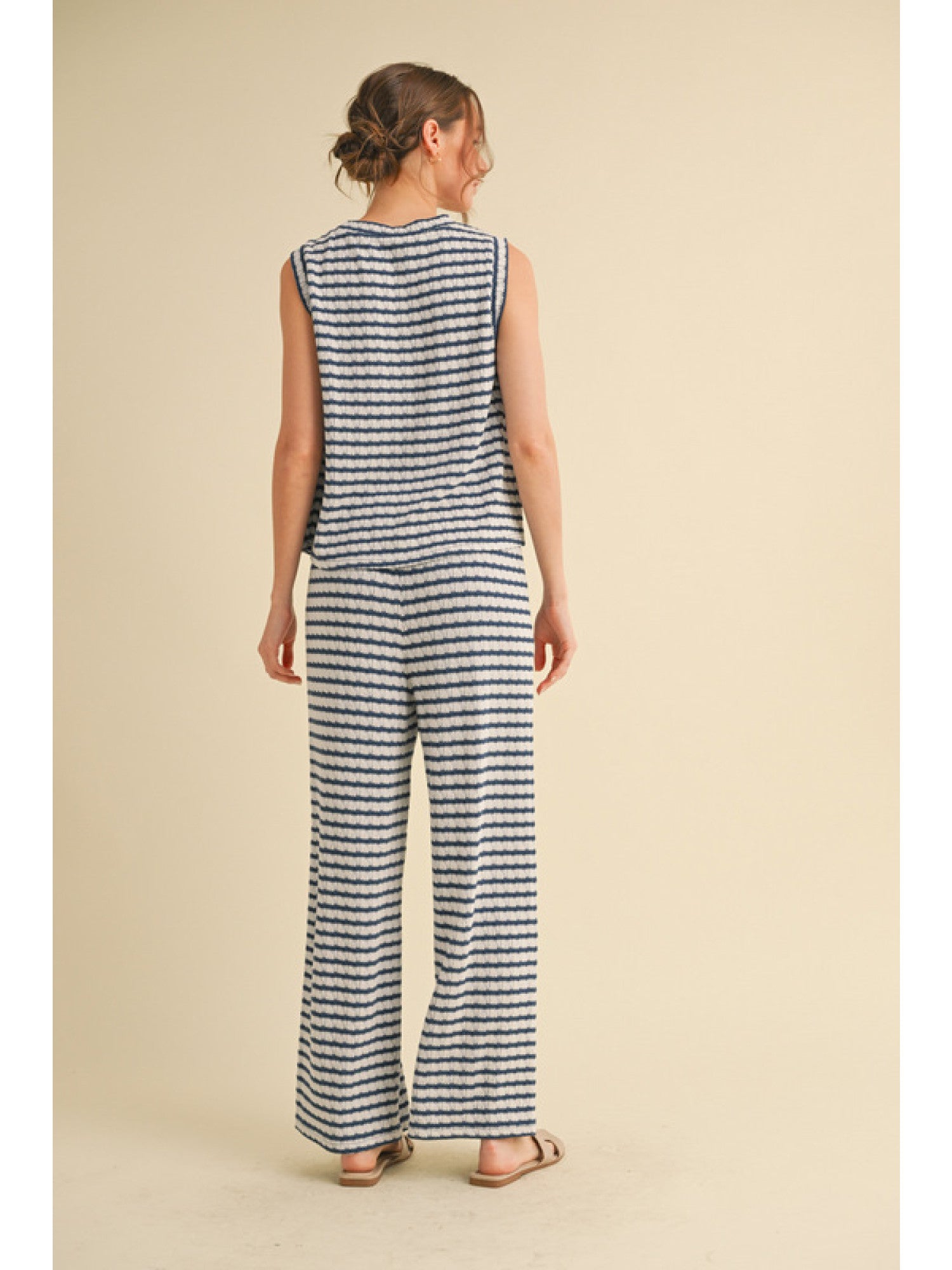 Stripe Textured Set in Blue